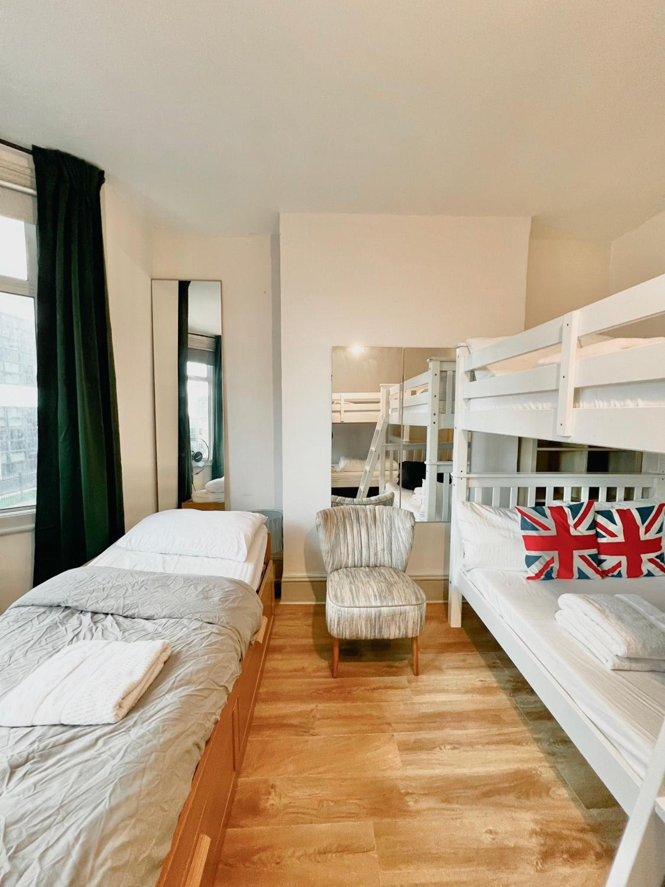 Spacious House in Surrey Quay