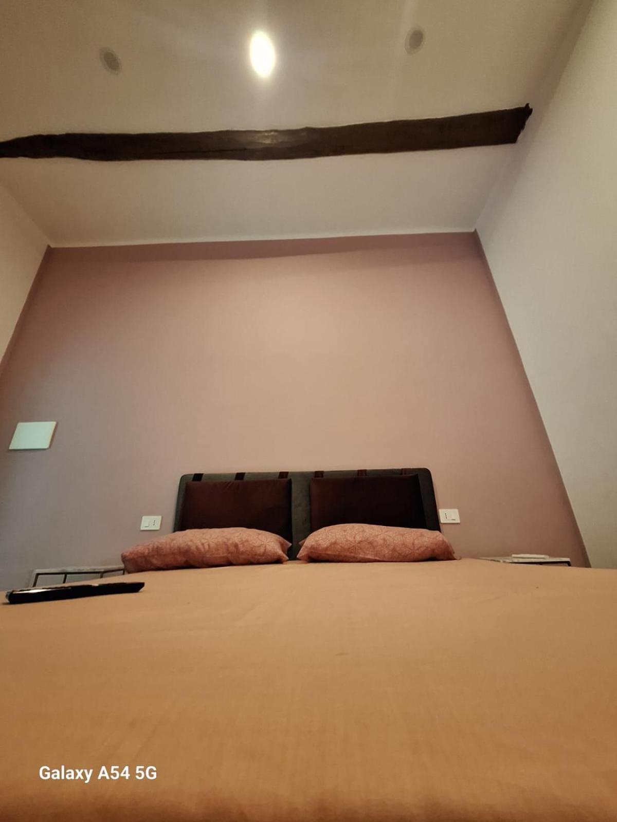 Luxury Suites Glory Tower