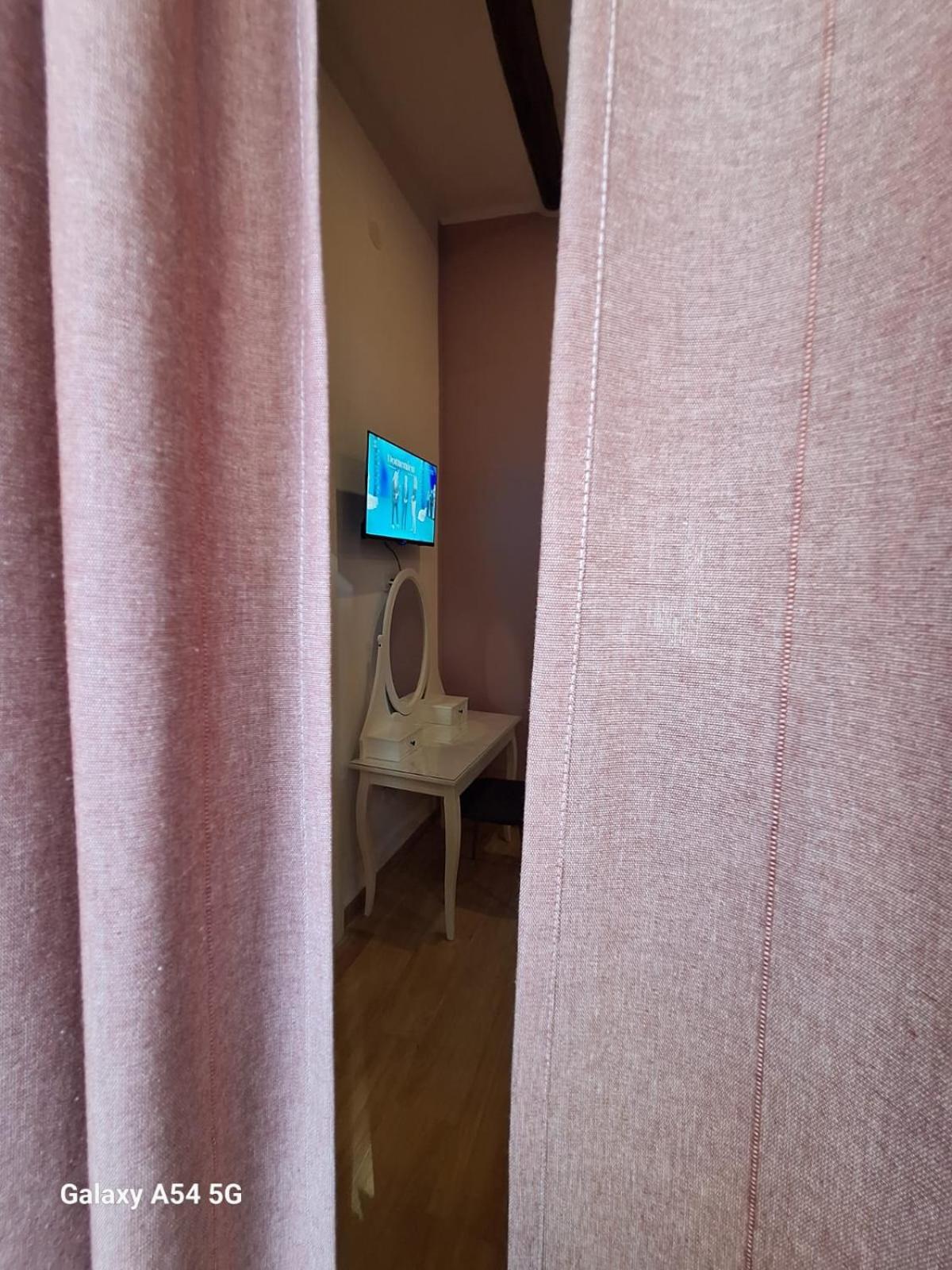 Luxury Suites Glory Tower