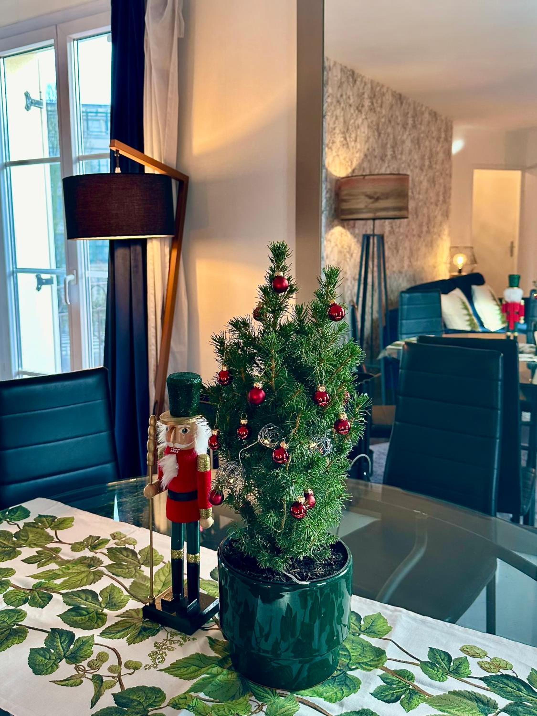 Apt Place de Toscane - 4min Disneyland-PARIS