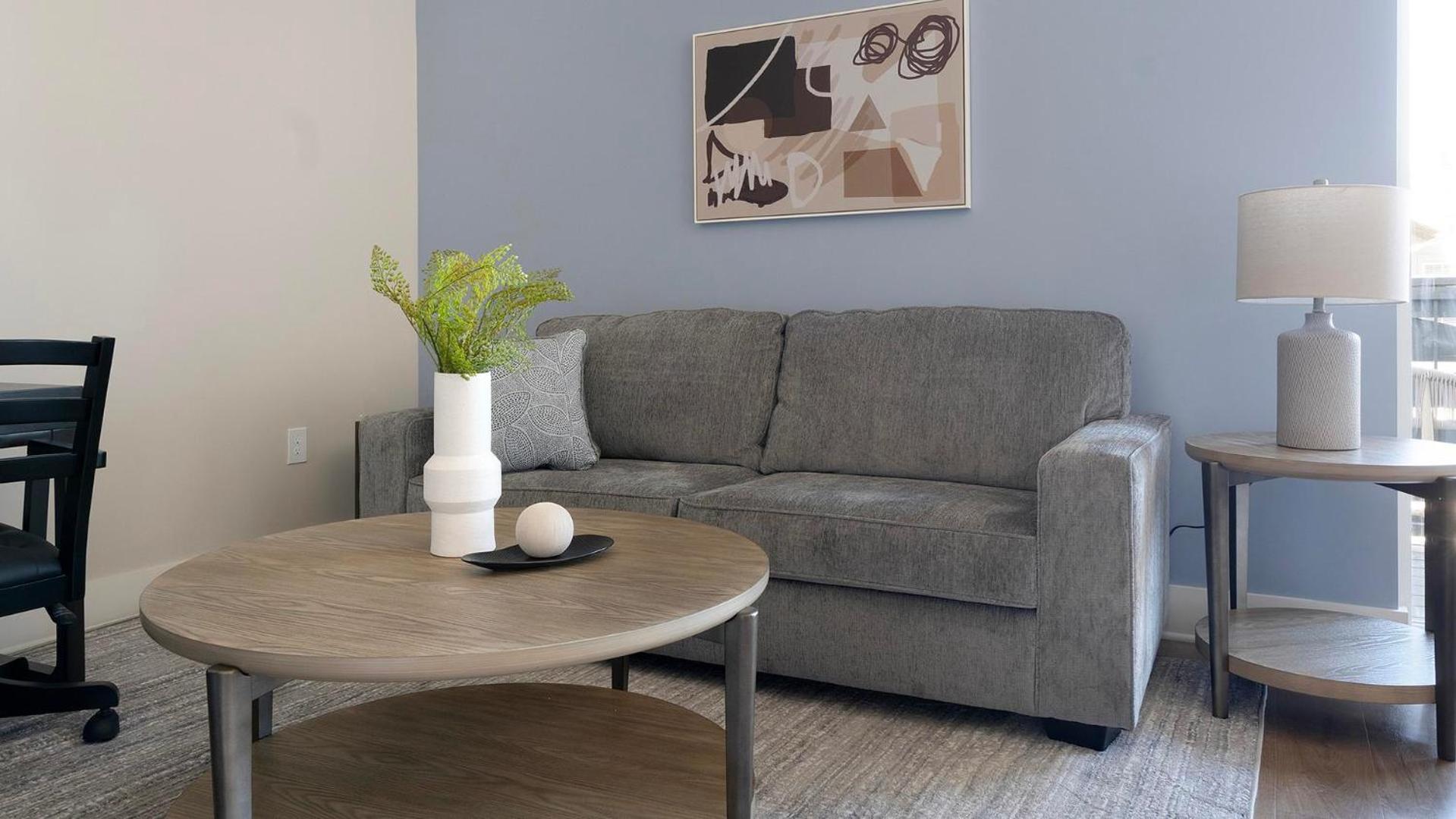 Landing Stylish 1BD Clubhouse Pool