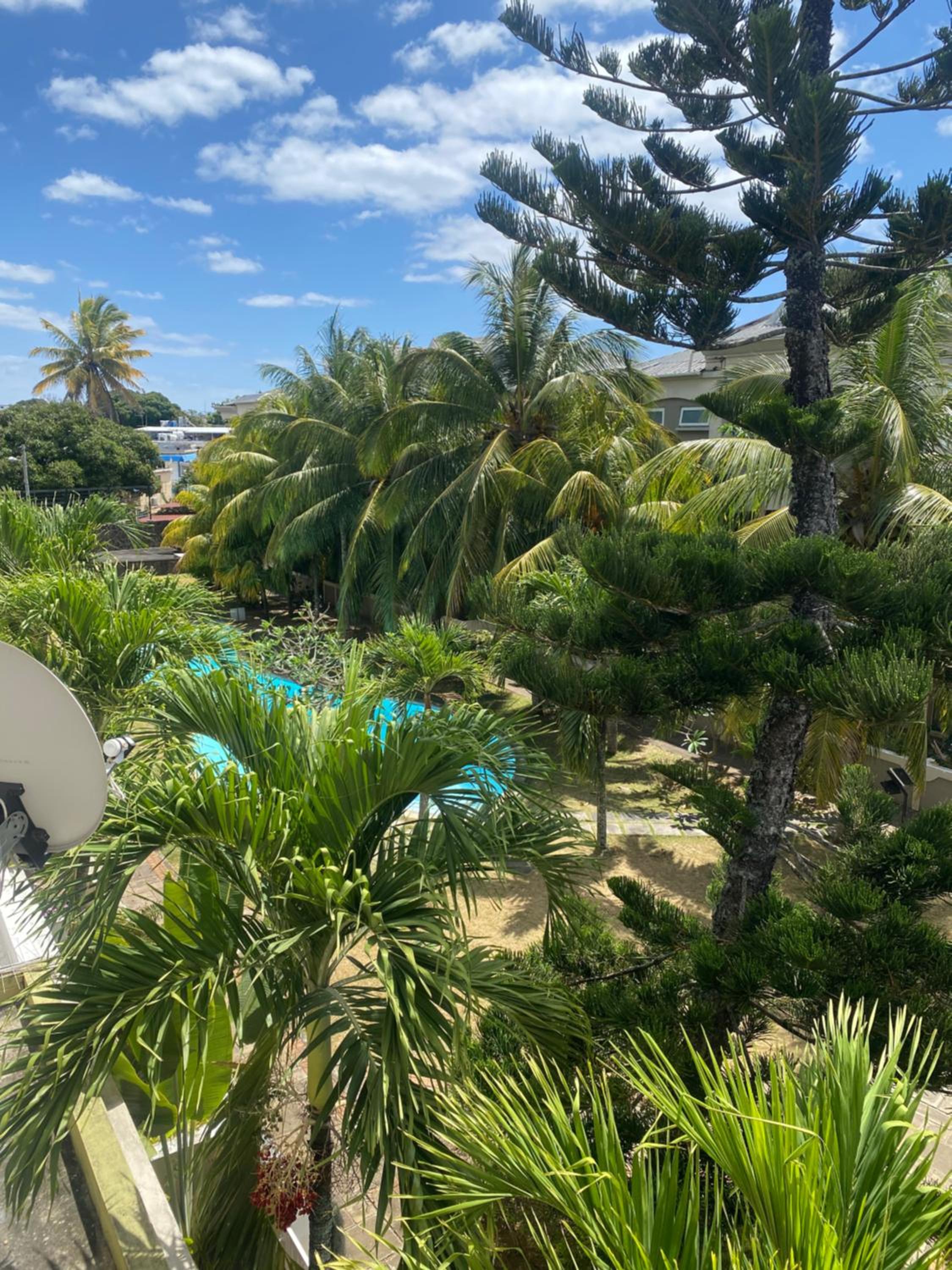 Waterside Complex - Beachfront Villa in Grand Baie