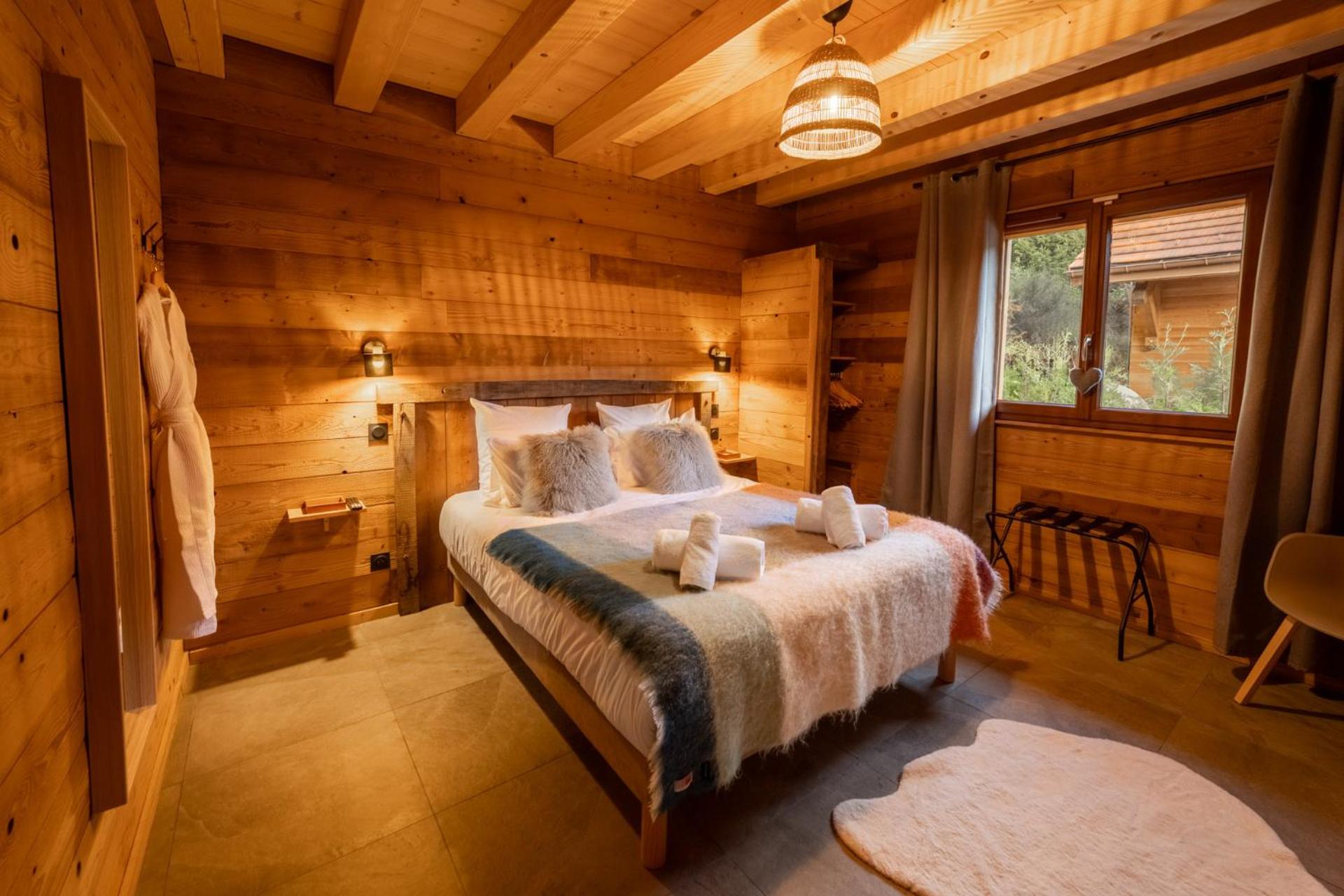 Chalet Les Cimes - Sauna - Jacuzzi