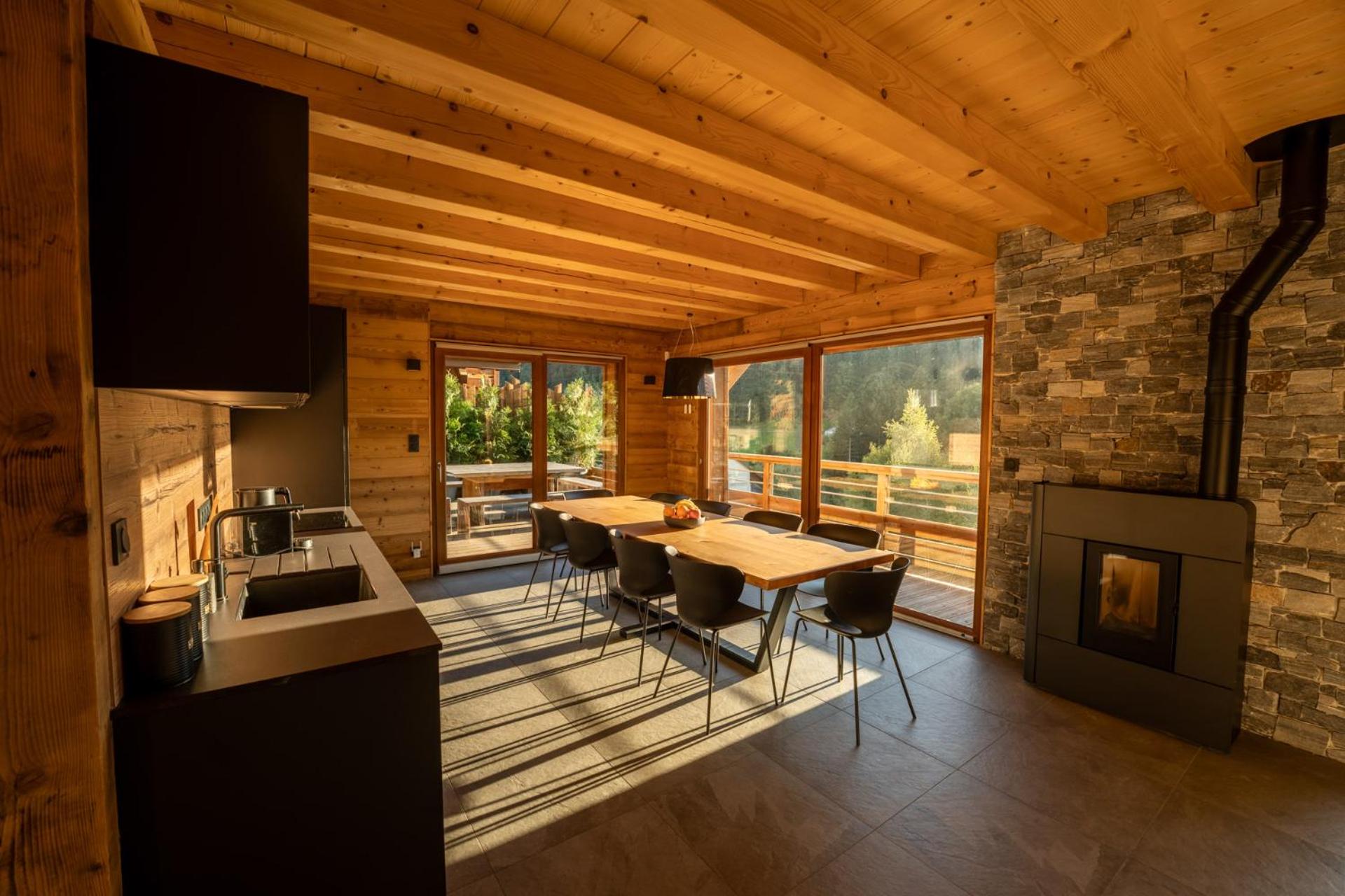 Chalet Les Cimes - Sauna - Jacuzzi