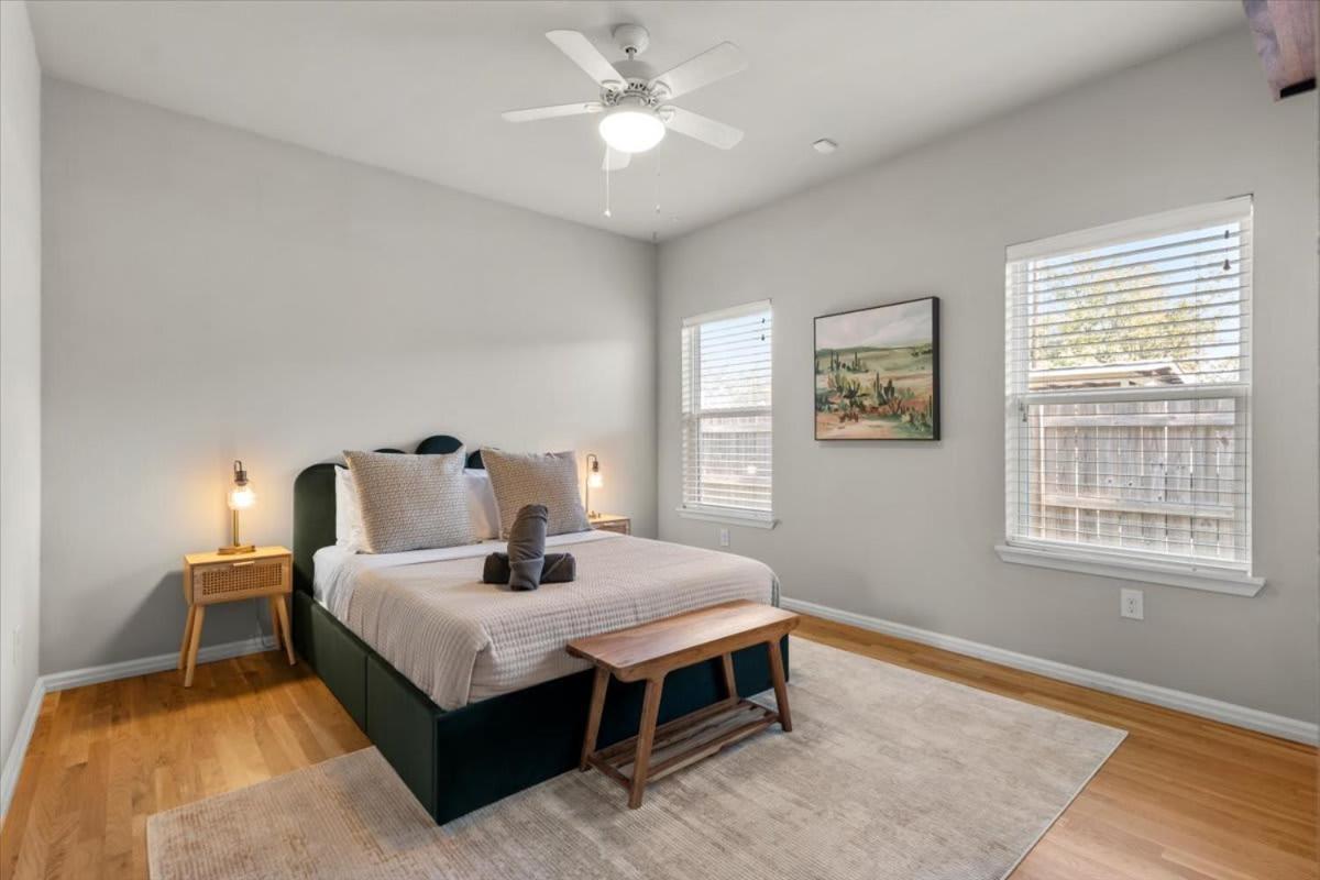 Spacious 3BR Getaway w Free Parking Pet Friendly