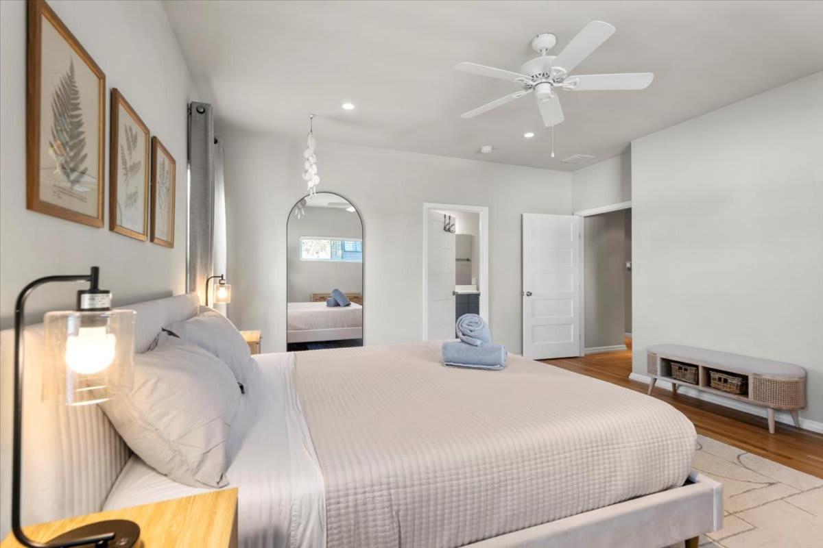 Spacious 3BR Getaway w Free Parking Pet Friendly