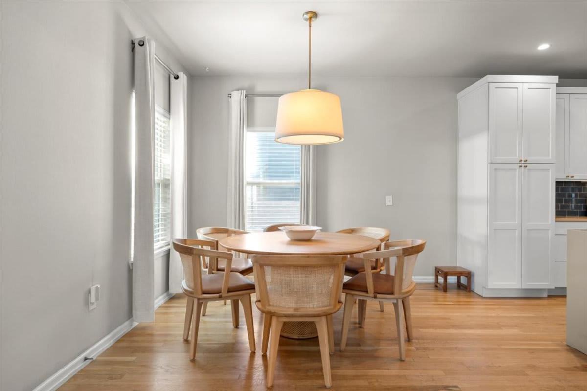 Spacious 3BR Getaway w Free Parking Pet Friendly