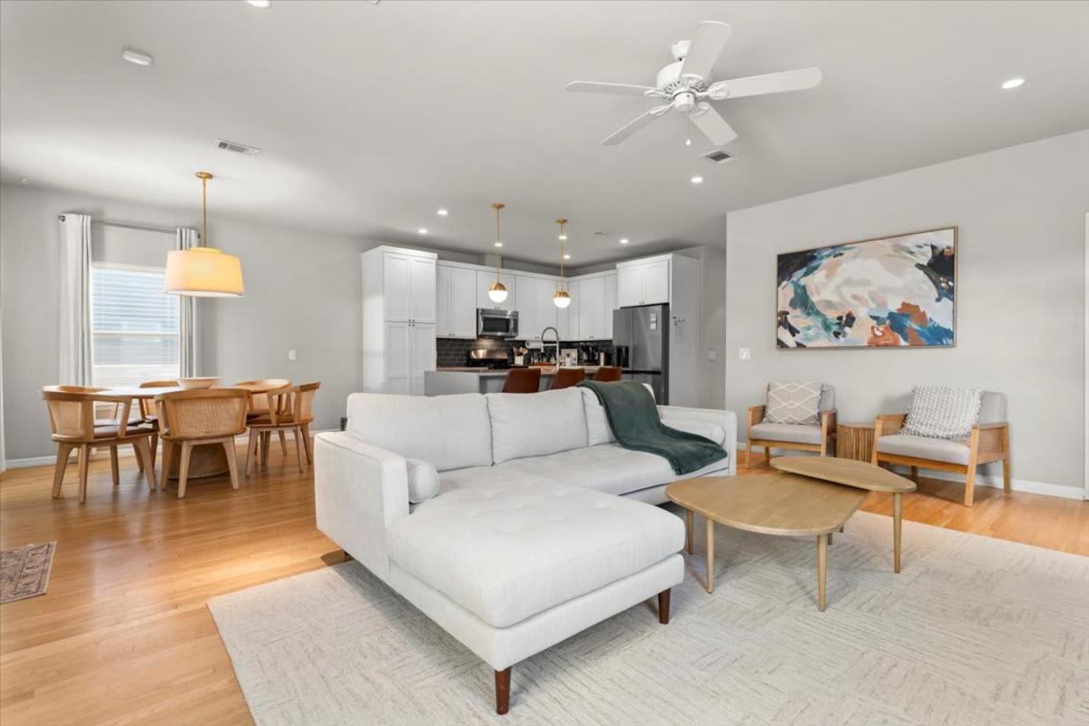 Spacious 3BR Getaway w Free Parking Pet Friendly