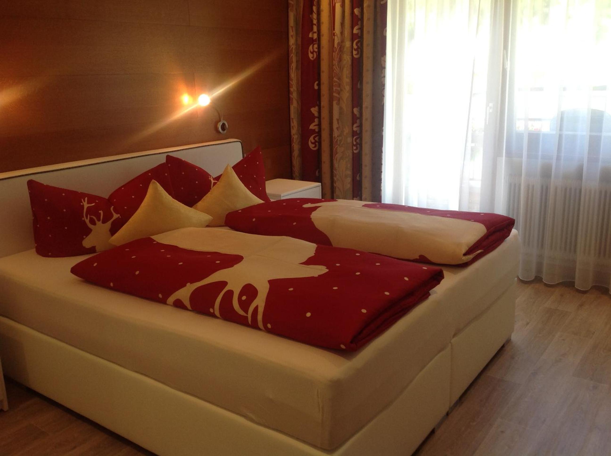 Apart Garni Lais