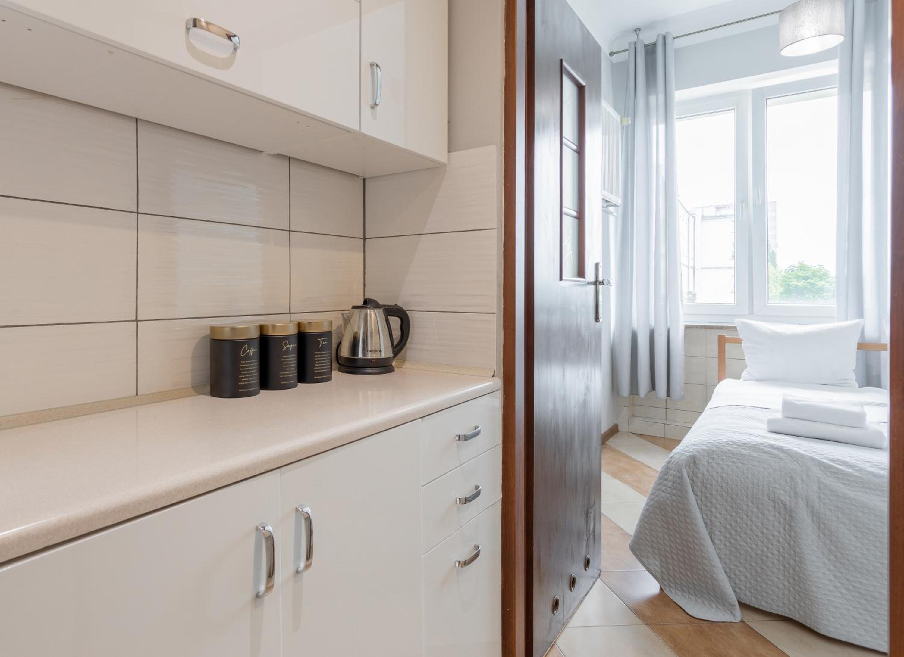 Urban Chic - Comfortable 2-Bedroom in City Center, Marszałkowska