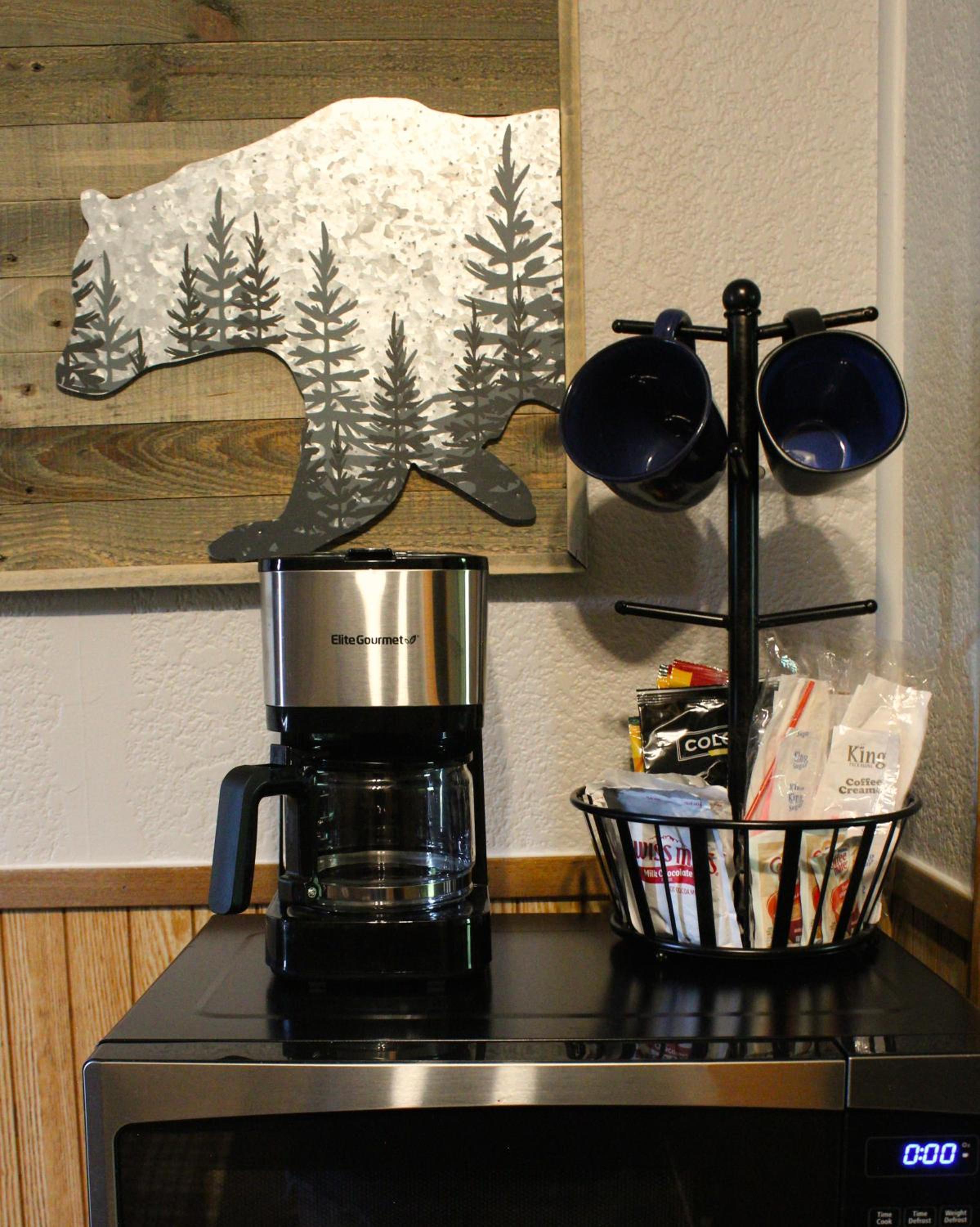Maple Grove Lodging