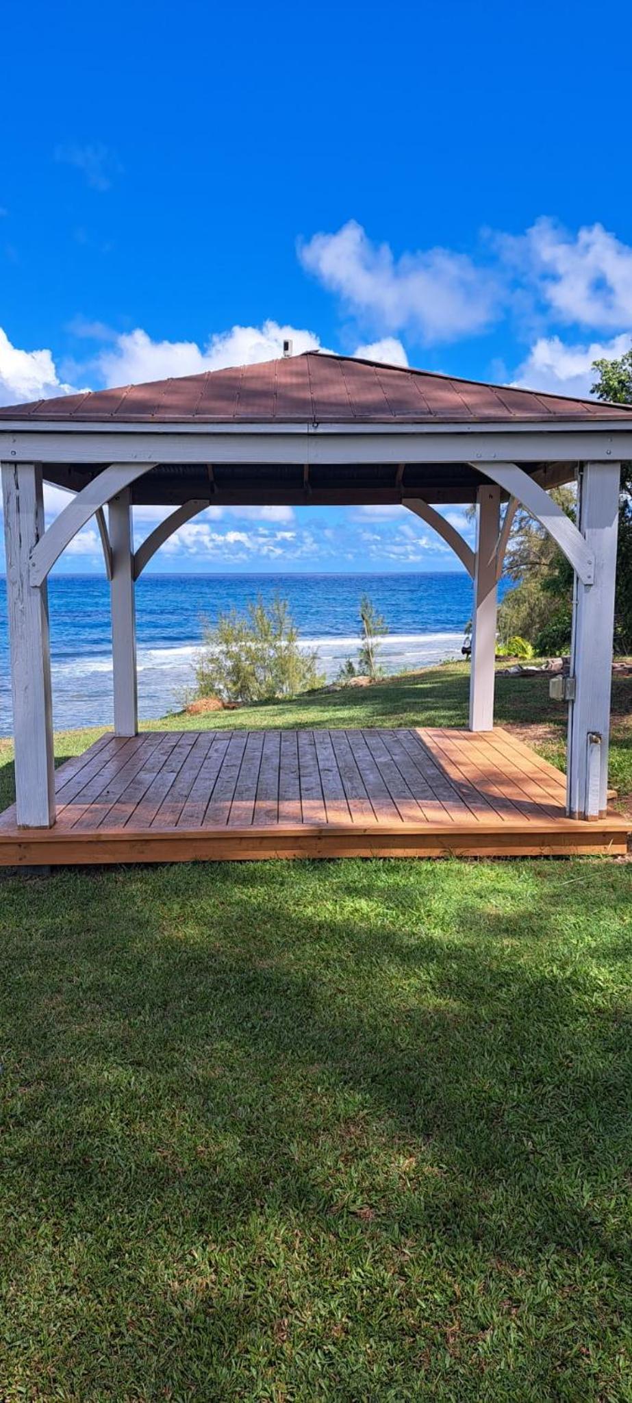 This is it! Dreamy Beach, Stunning Views, Awesome Location 10 guest limit