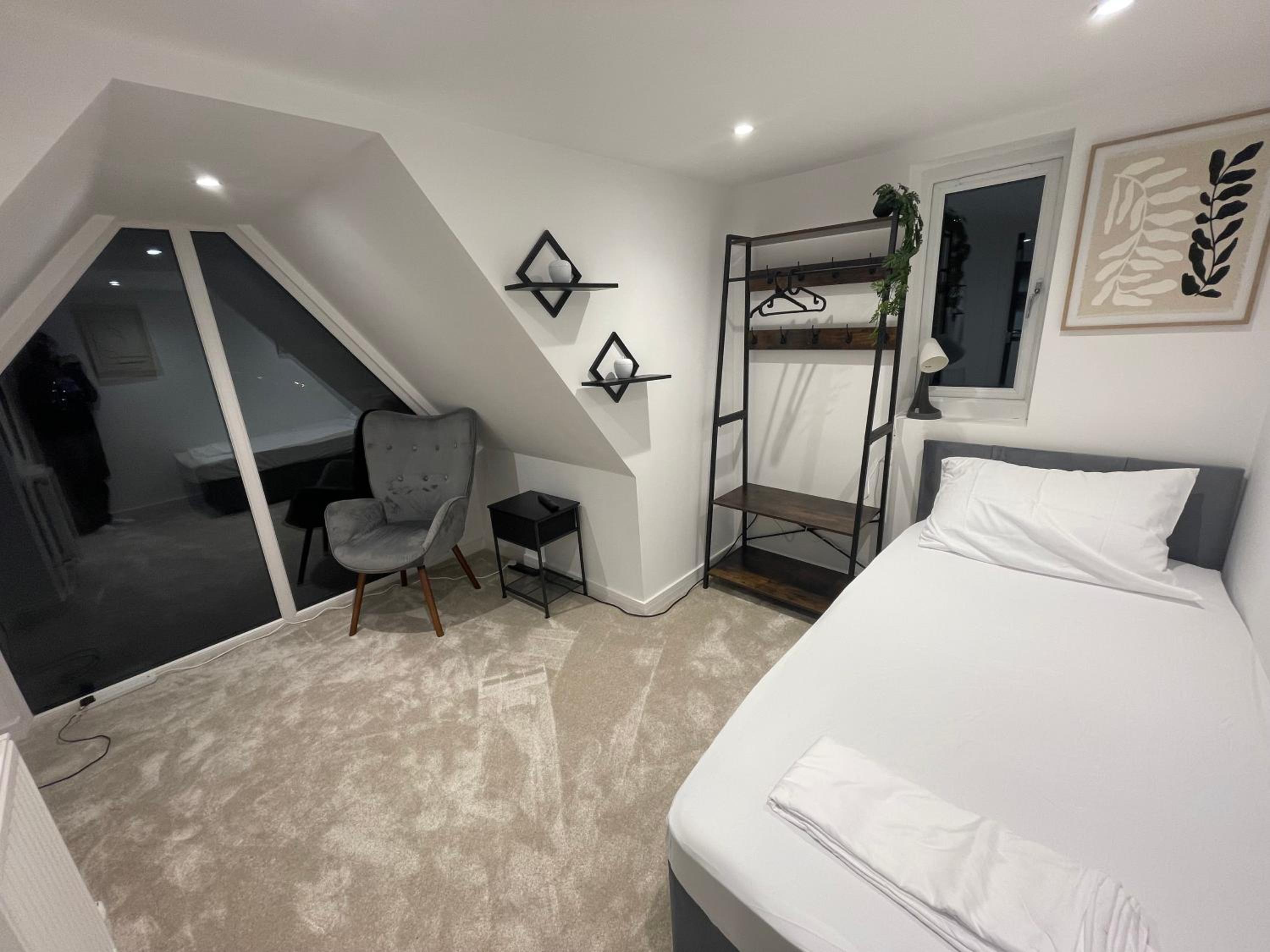 The Diamond Retreat