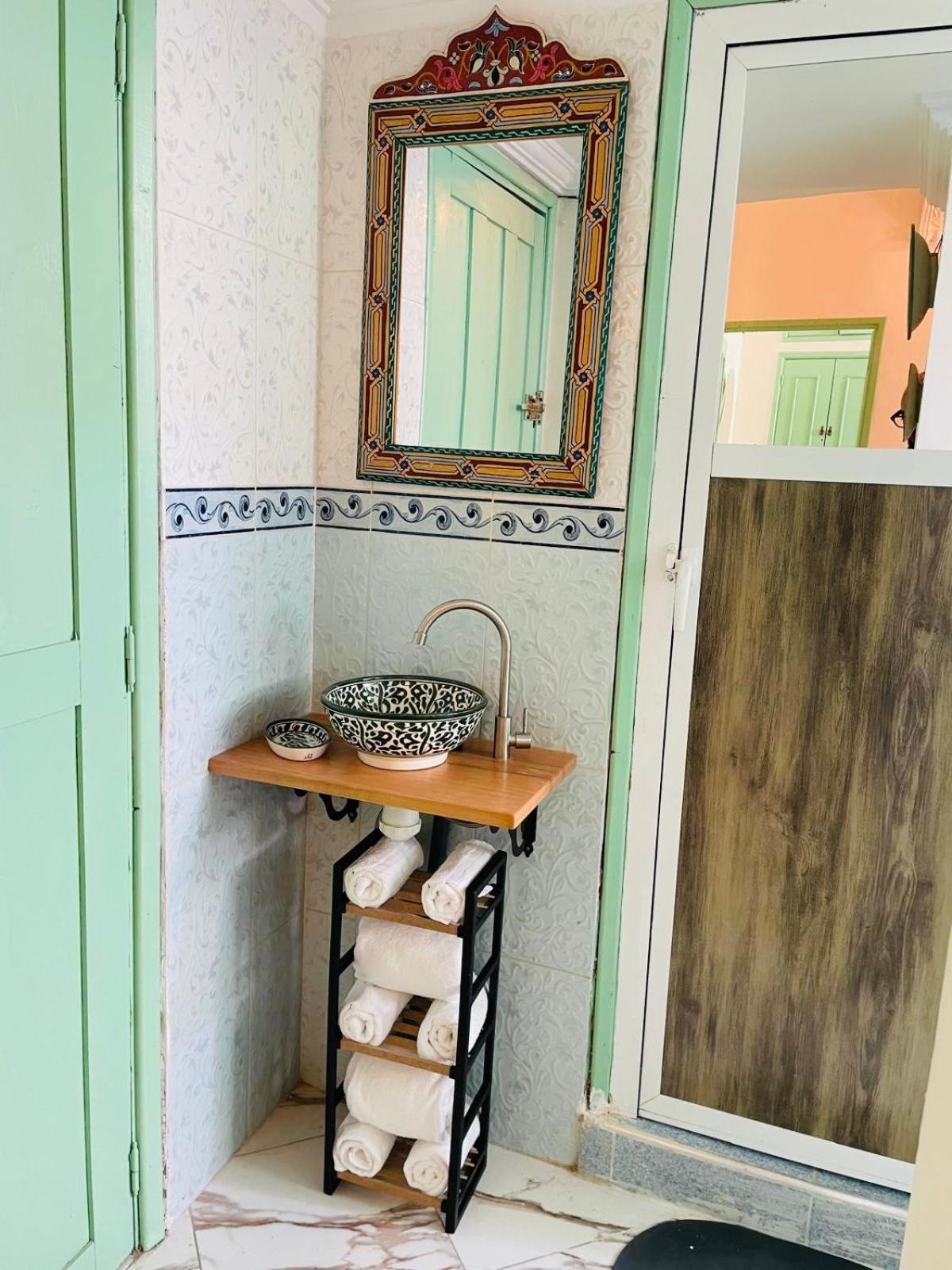 Traditional Apartment in Heart of Old Medina