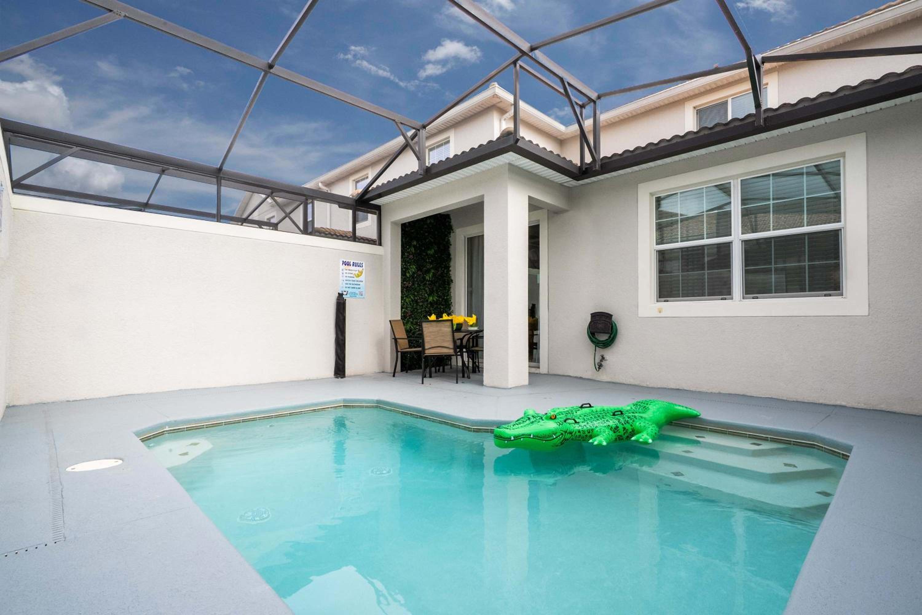 Vibrant 5Bd w Private Pool & Waterpark at Storey Lake 4811M