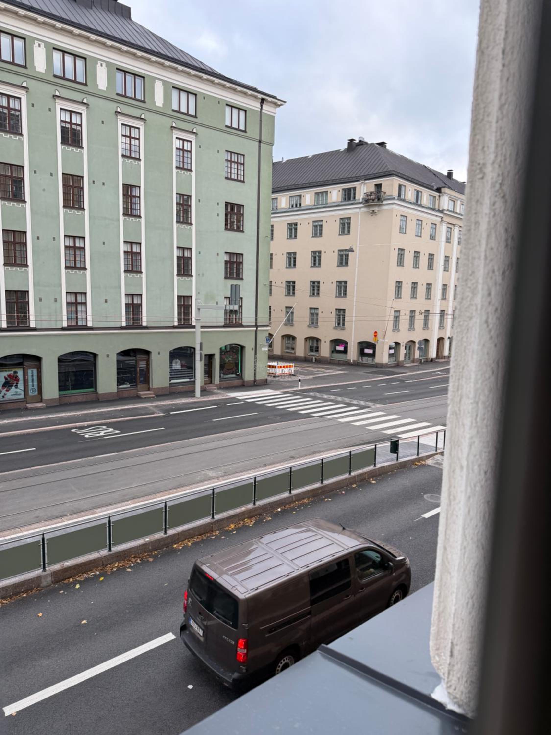 TAKA-TÖÖLÖ - a Stylish Urban Hideaway