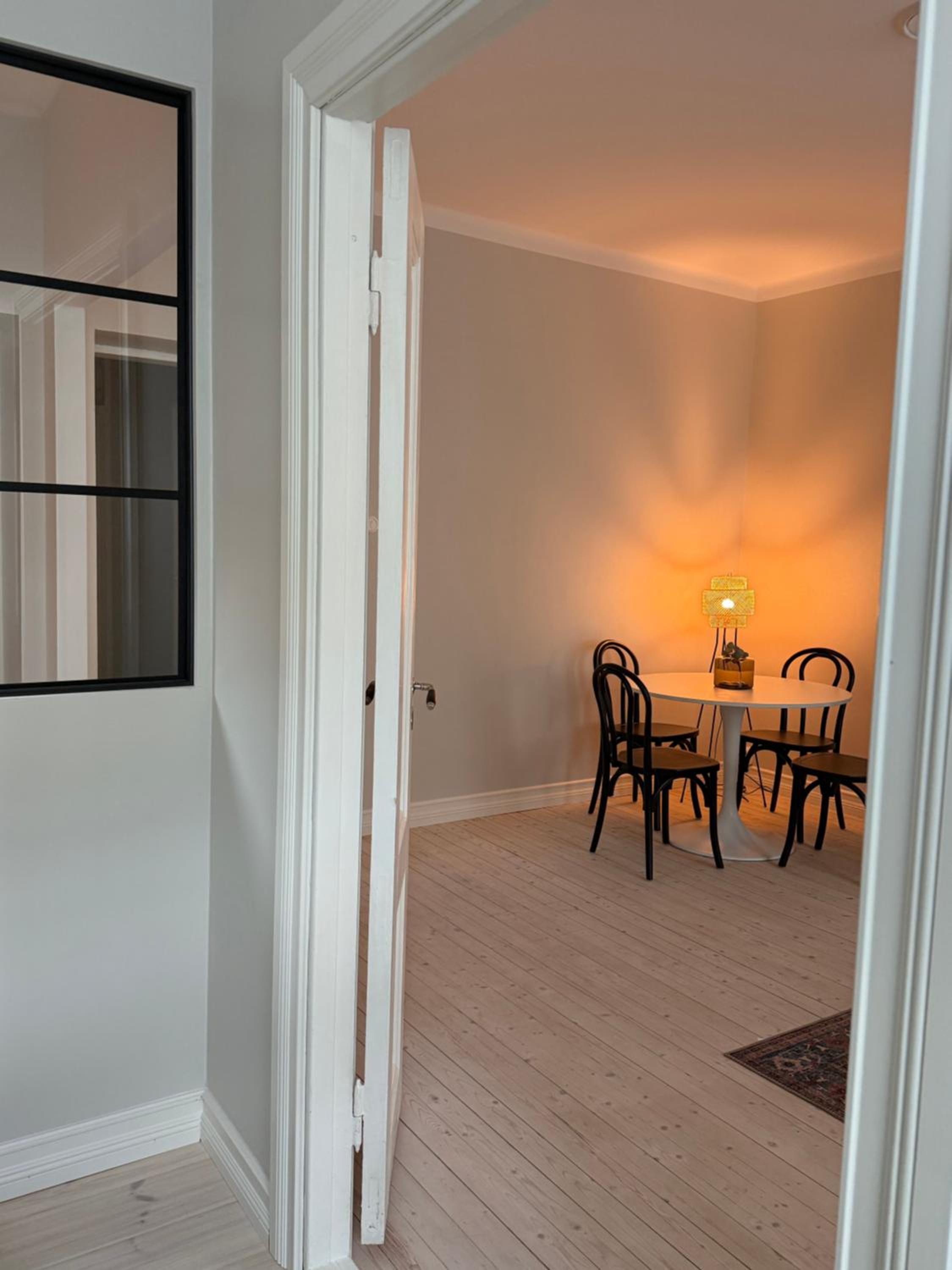 TAKA-TÖÖLÖ - a Stylish Urban Hideaway