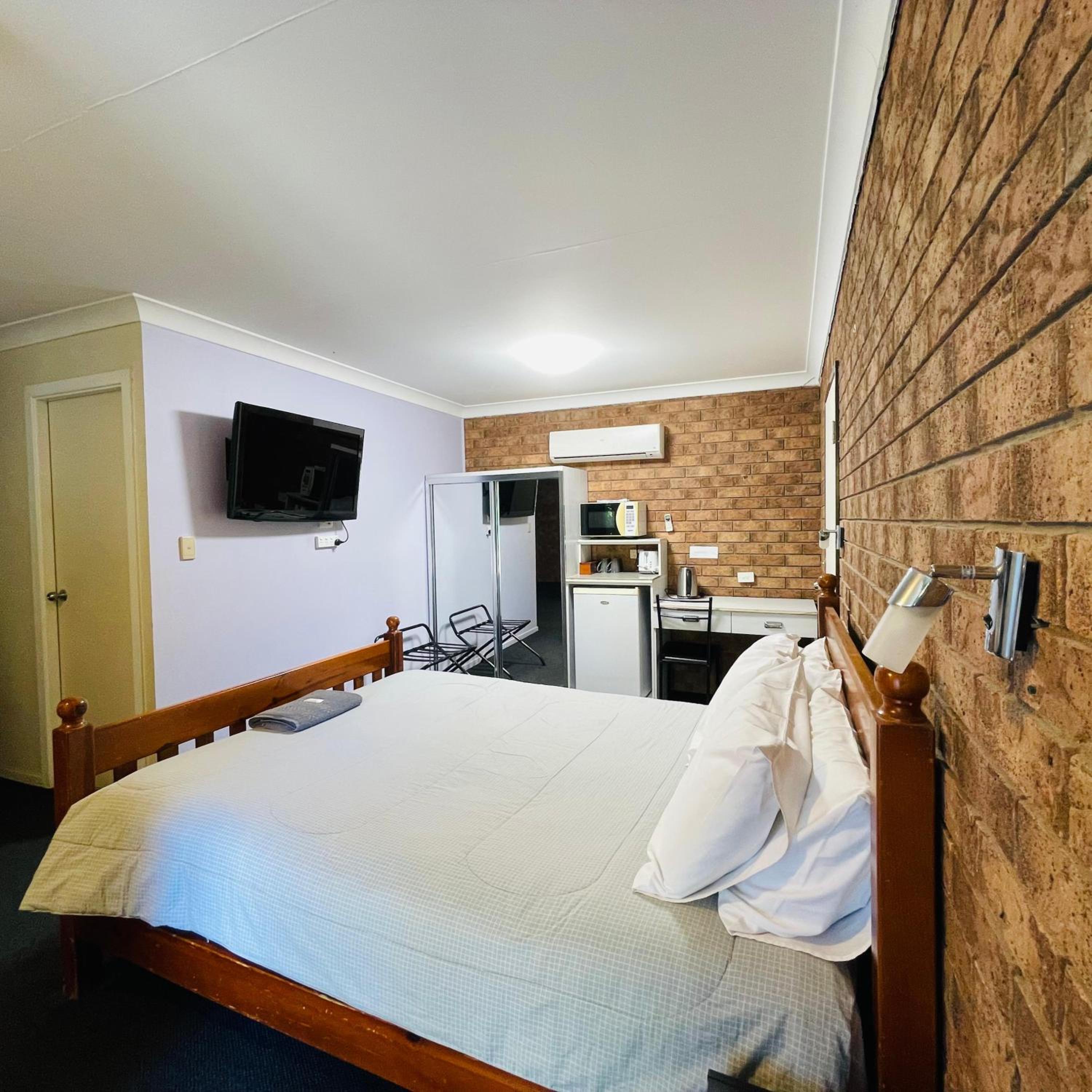 Wee Waa Motel