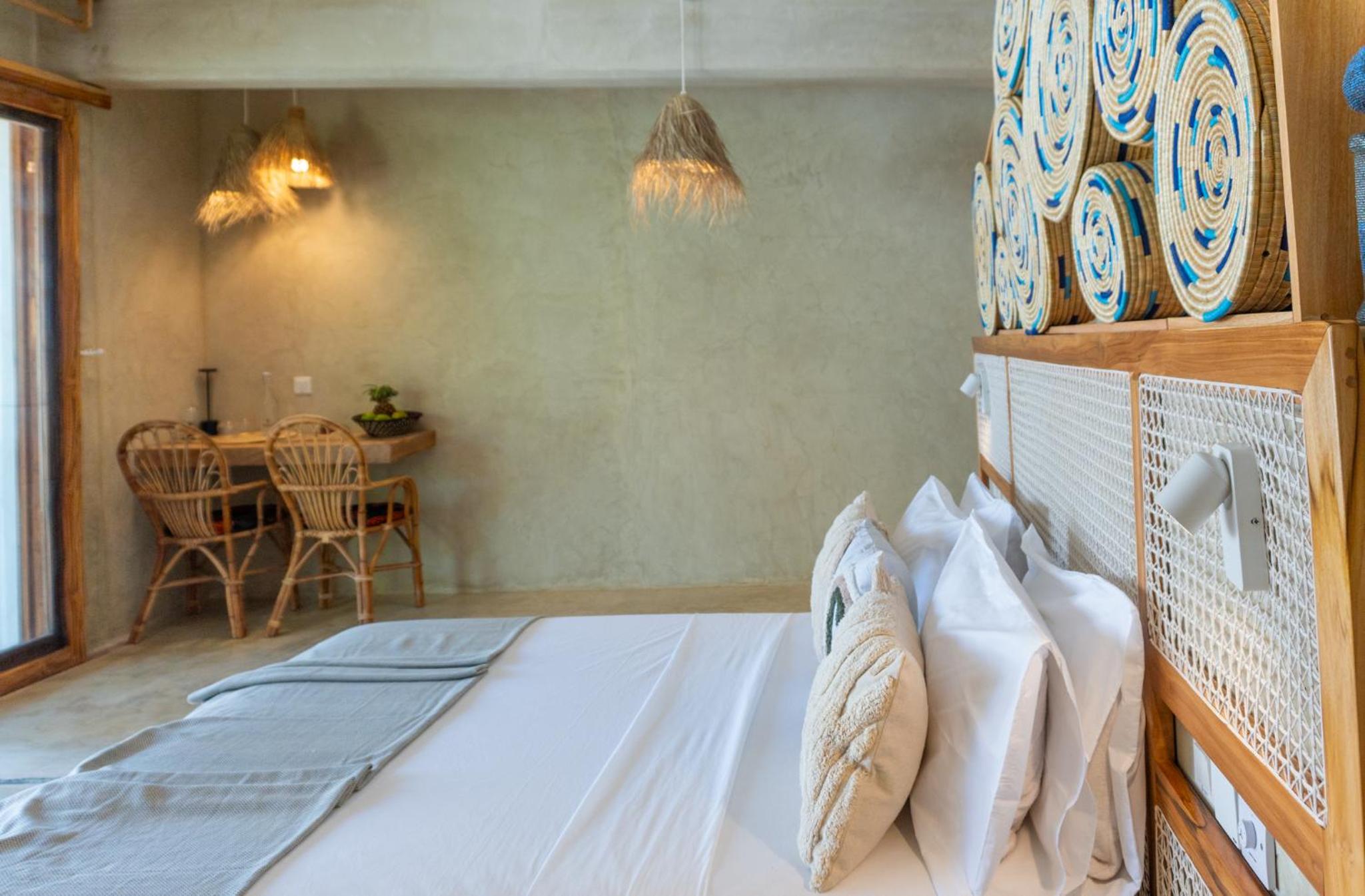 MAKU Oasis Villas and Studios