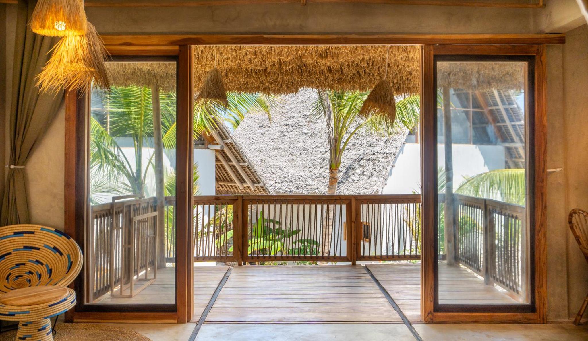 MAKU Oasis Villas and Studios