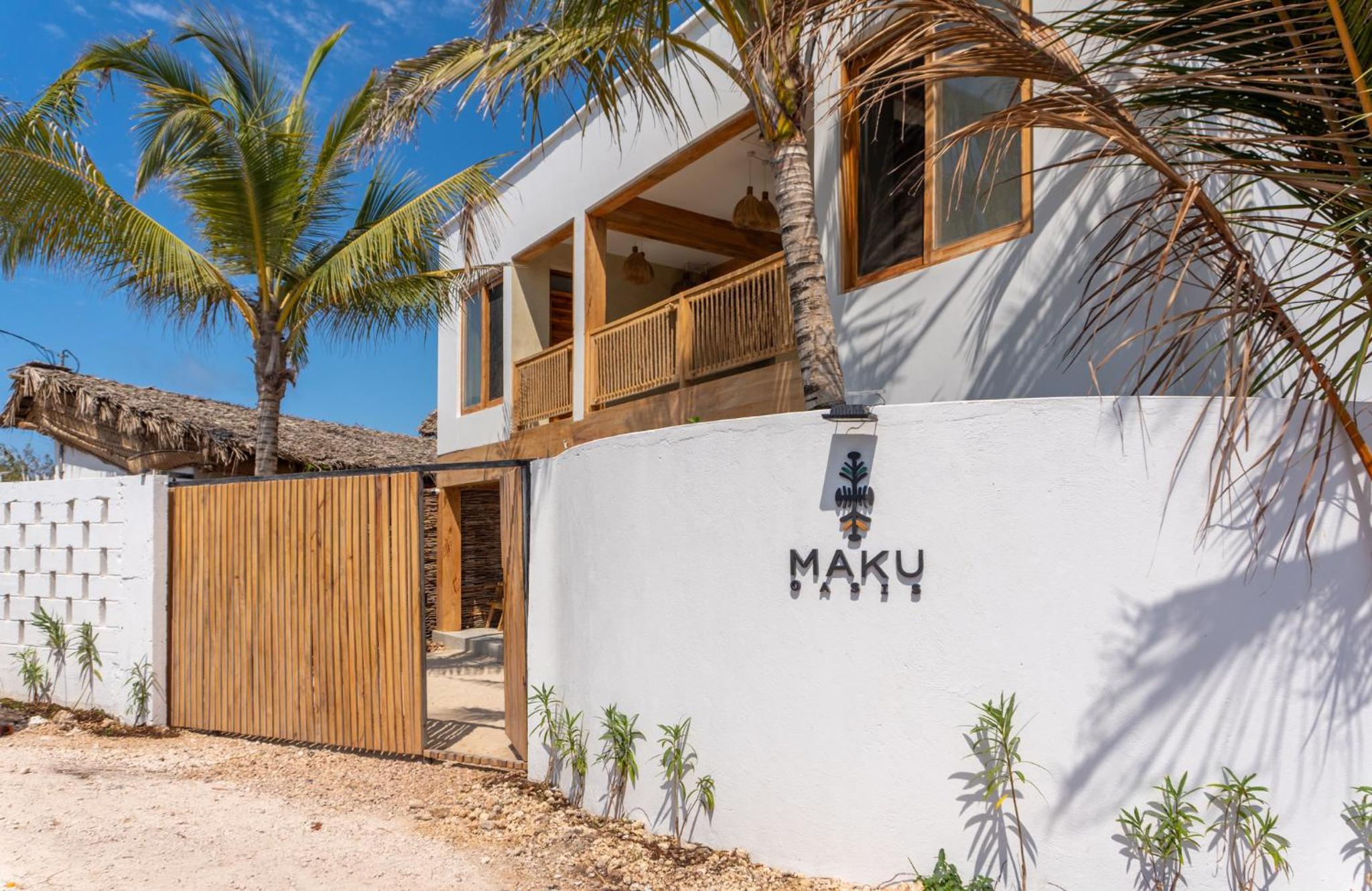 MAKU Oasis Villas and Studios