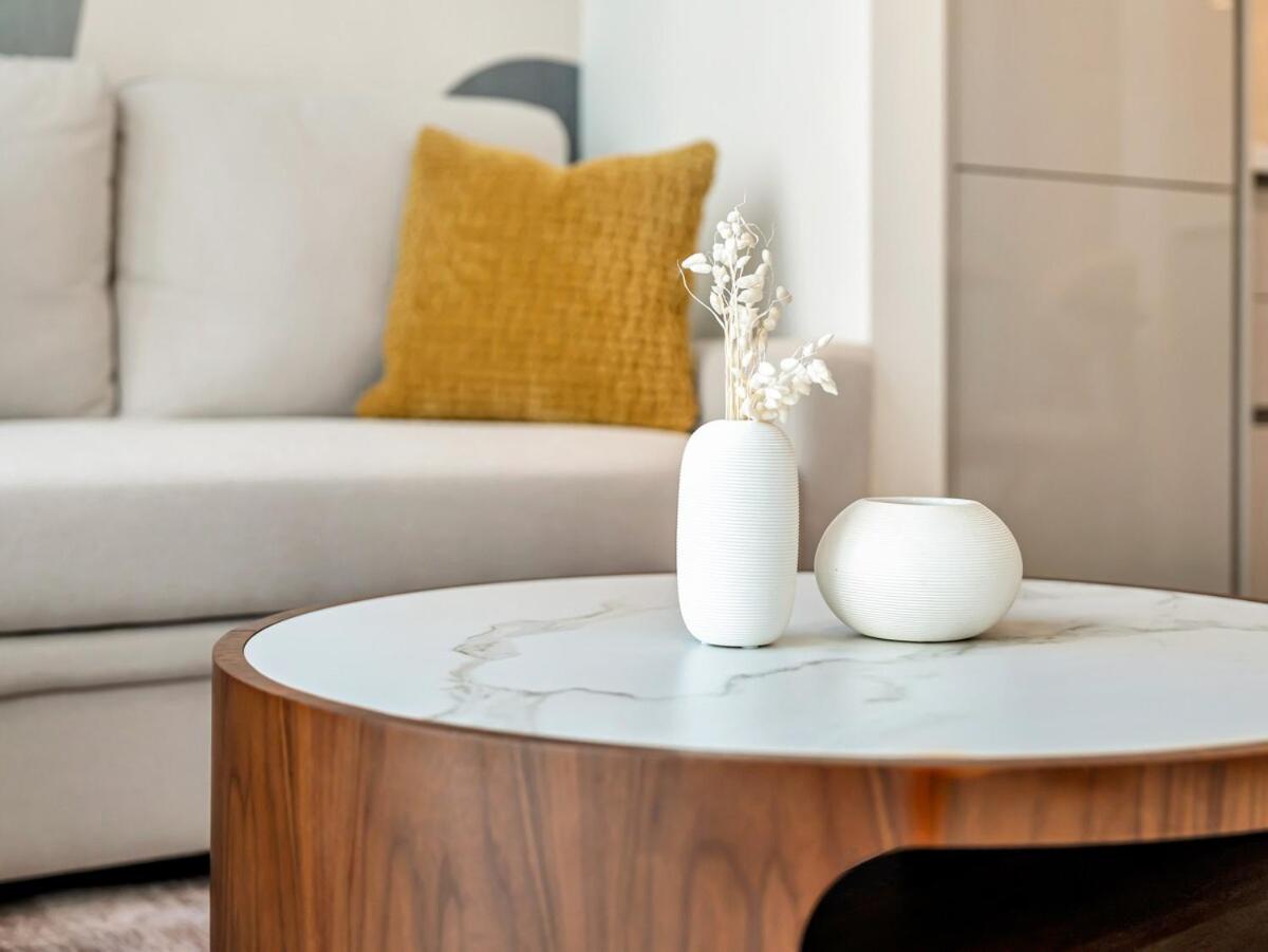 Royal Vista - Stunning Boho Style 1BR with 5 Star Amenities