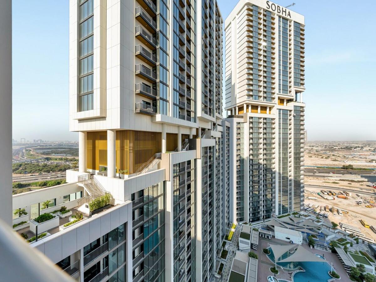 Royal Vista - Stunning Boho Style 1BR with 5 Star Amenities