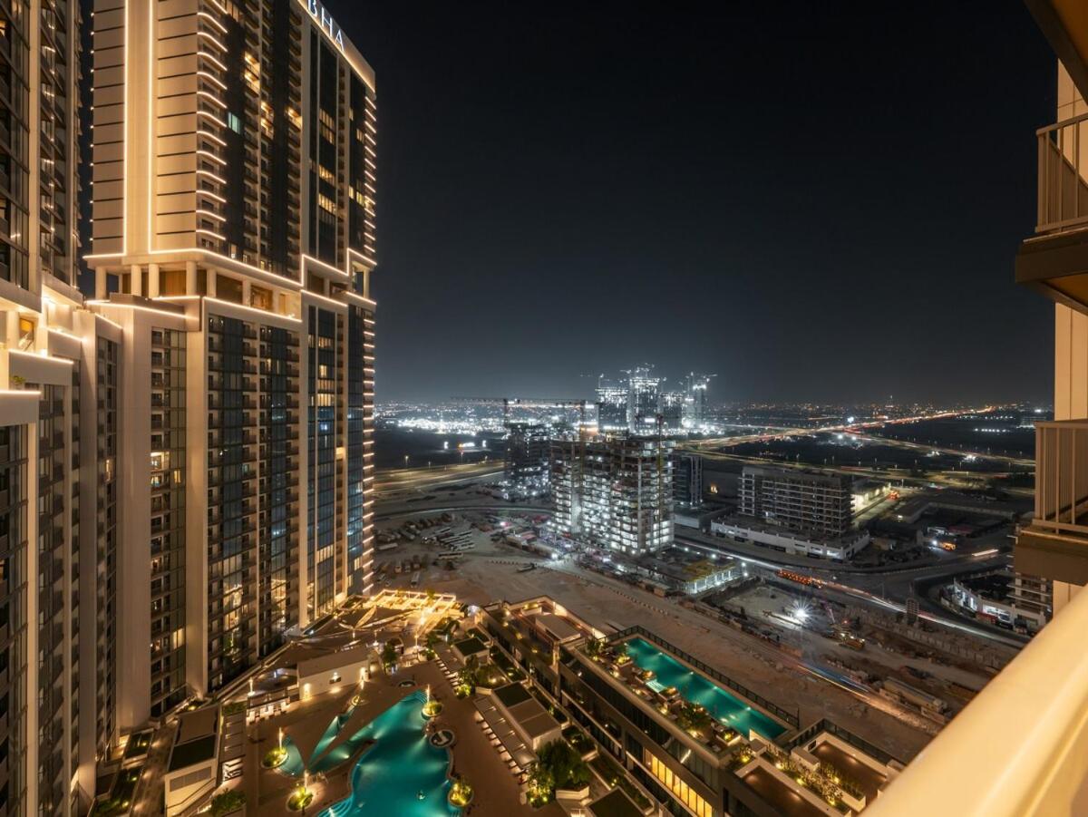 Royal Vista - Stunning Boho Style 1BR with 5 Star Amenities