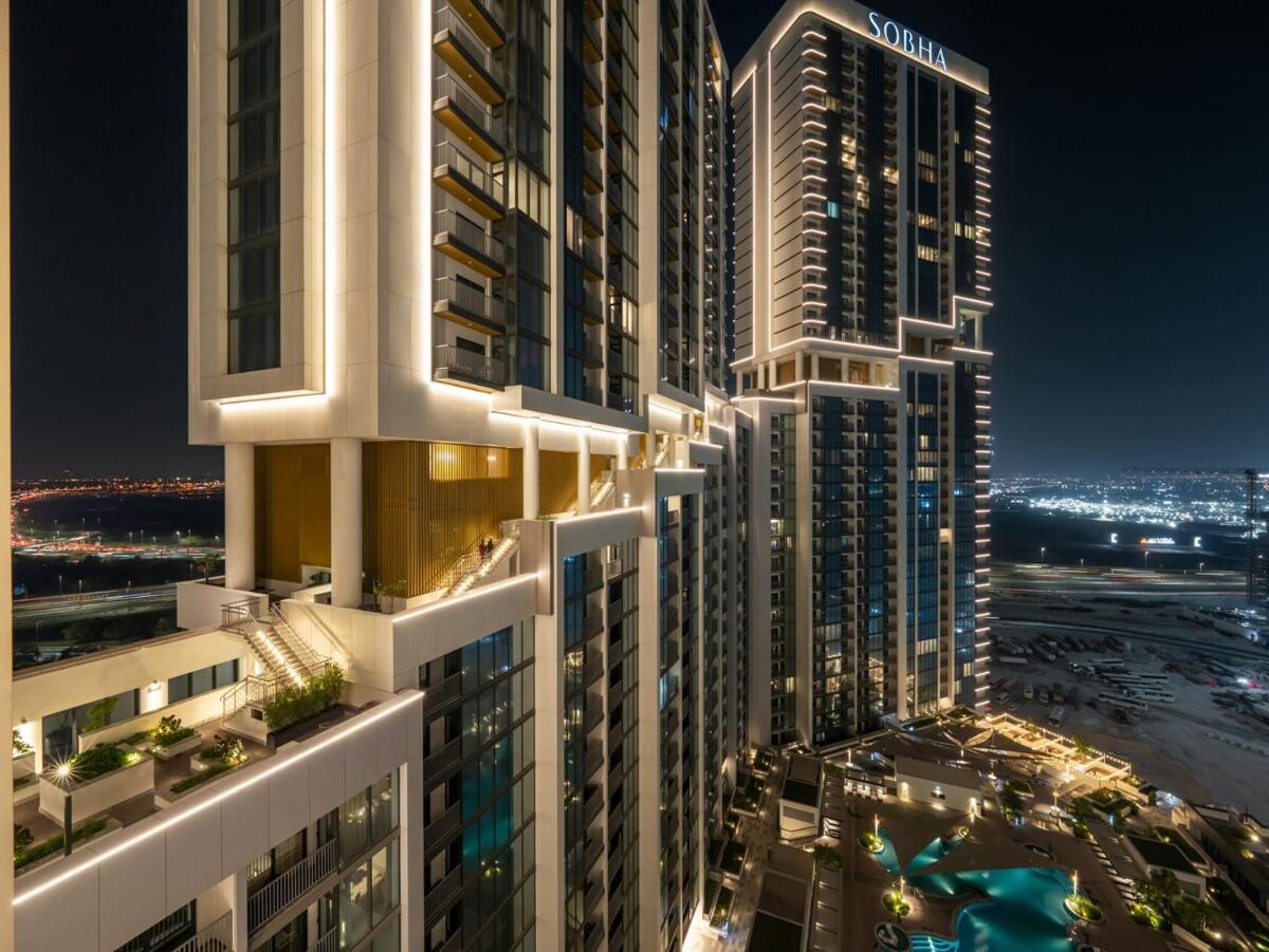 Royal Vista - Stunning Boho Style 1BR with 5 Star Amenities
