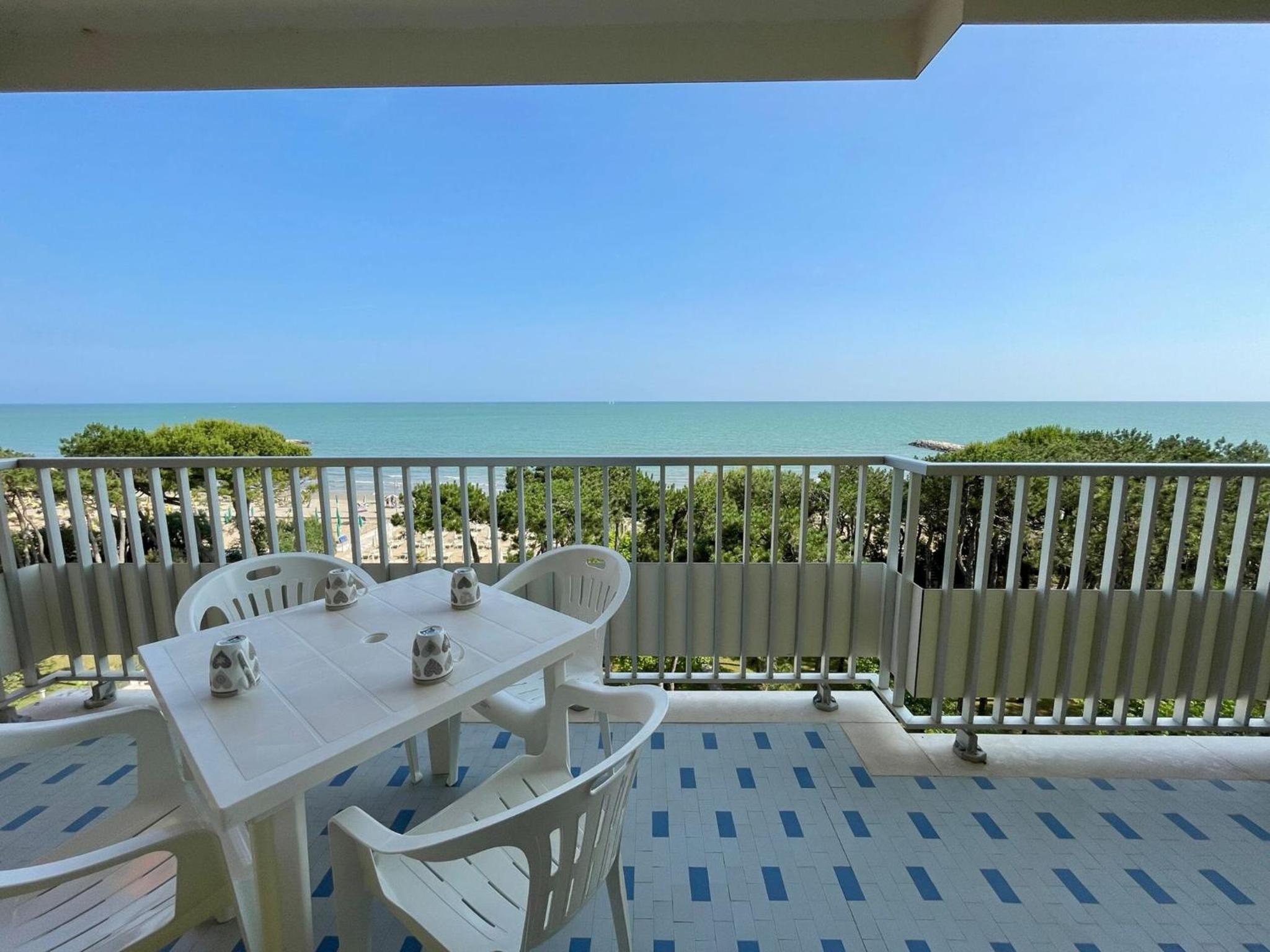 Breathtaking sea view flat