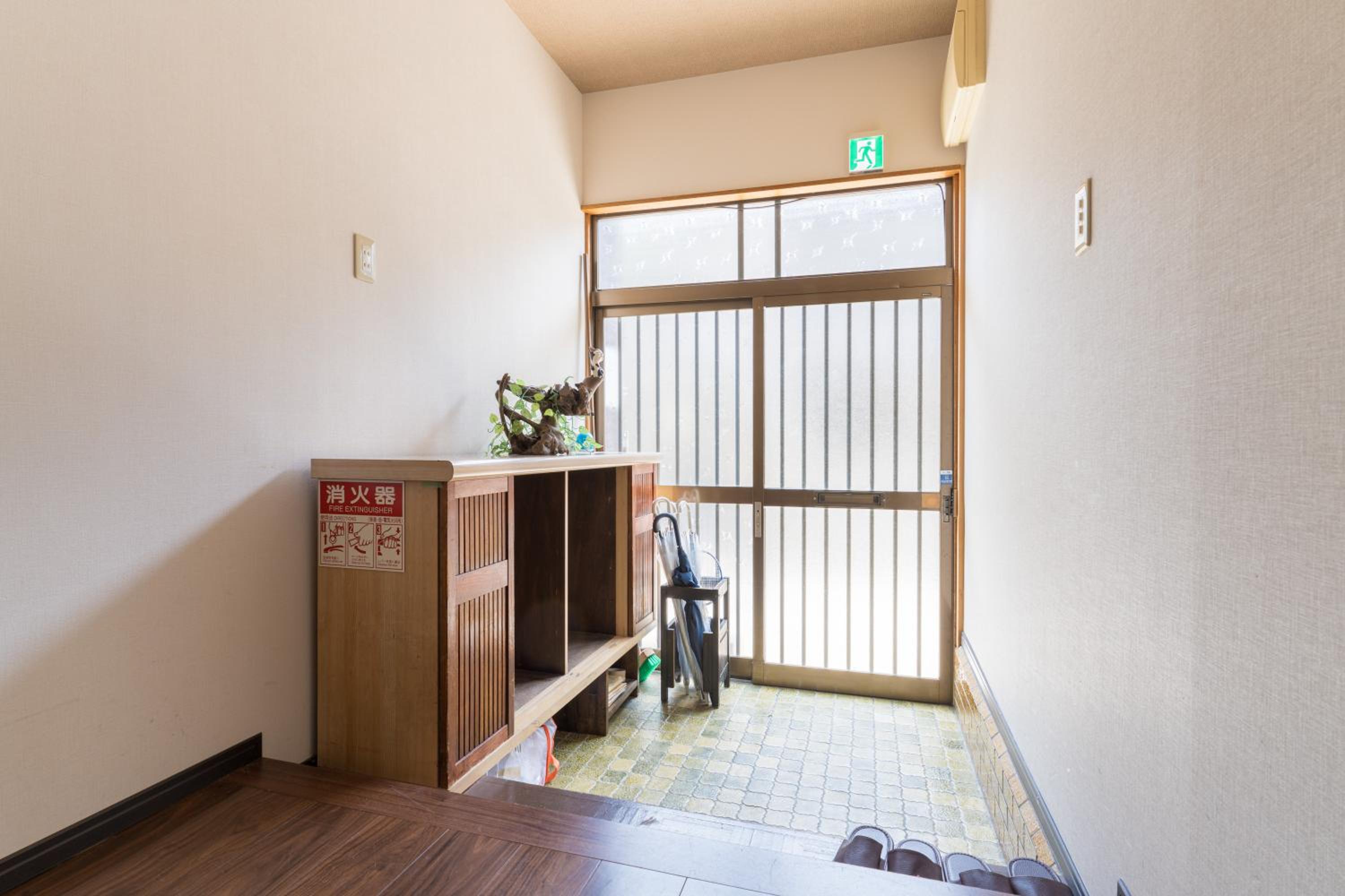 New Design 10ppl Family House 4rooms&2tubs