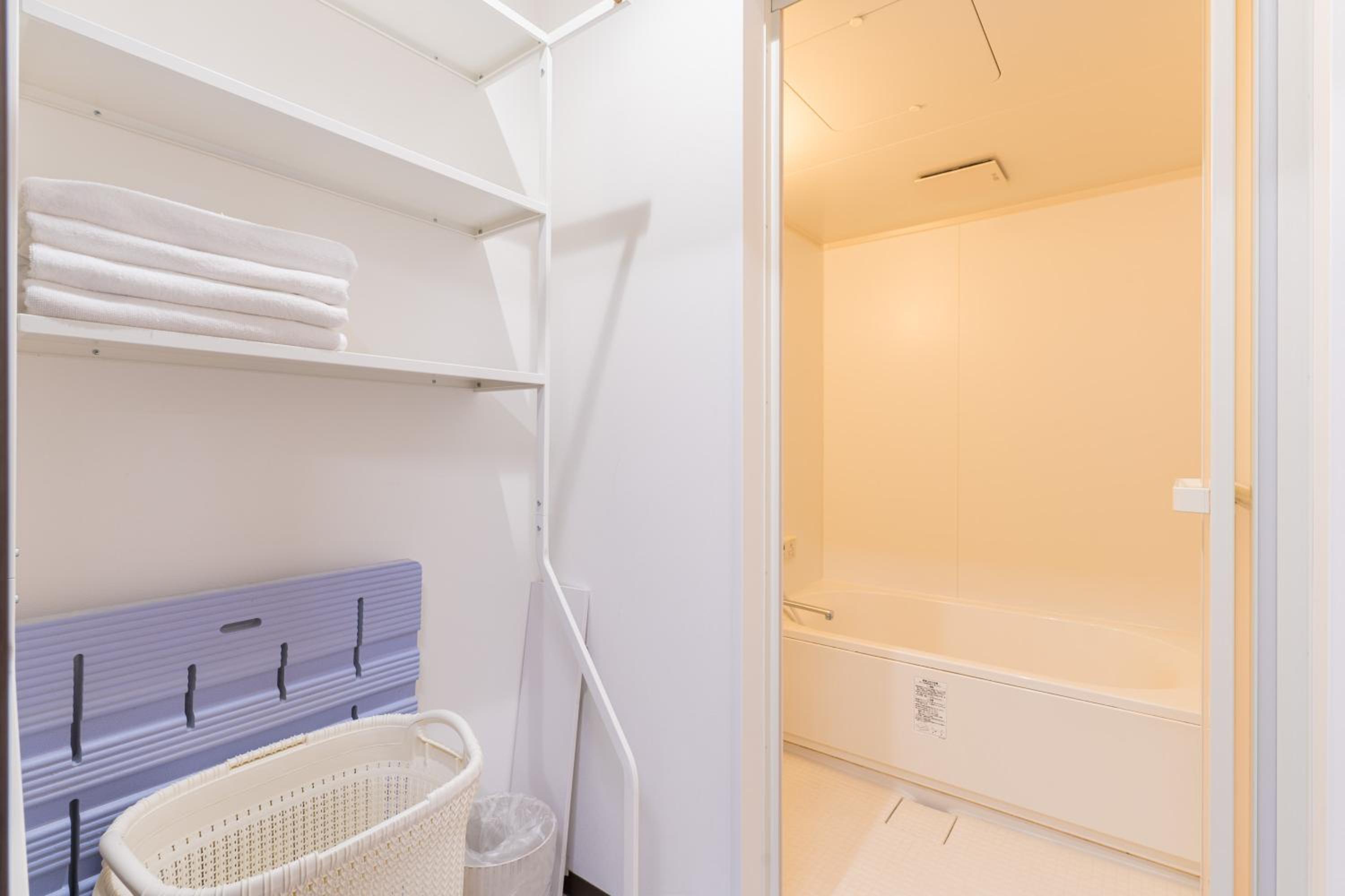 New Design 10ppl Family House 4rooms&2tubs
