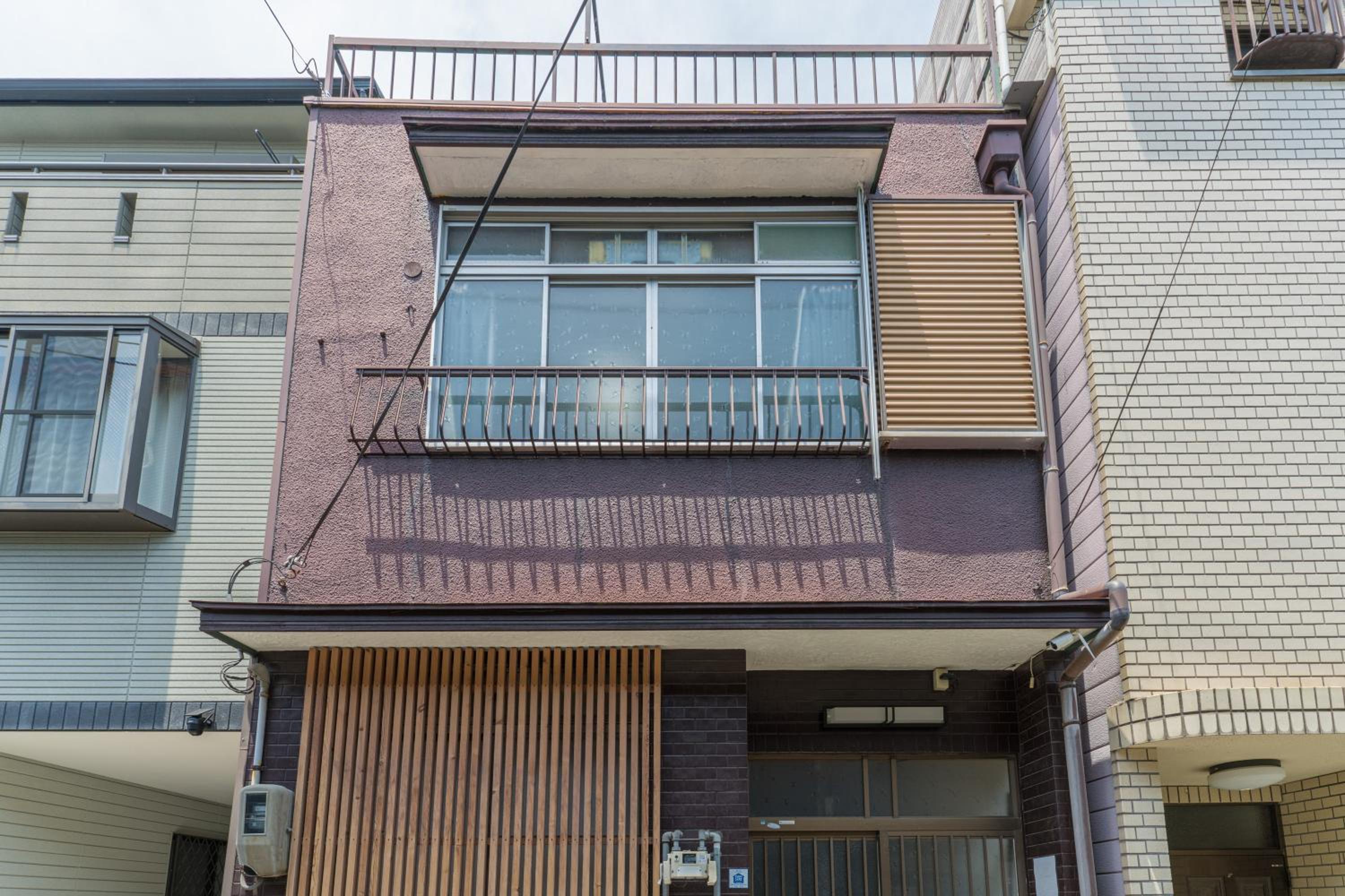 New Design 10ppl Family House 4rooms&2tubs
