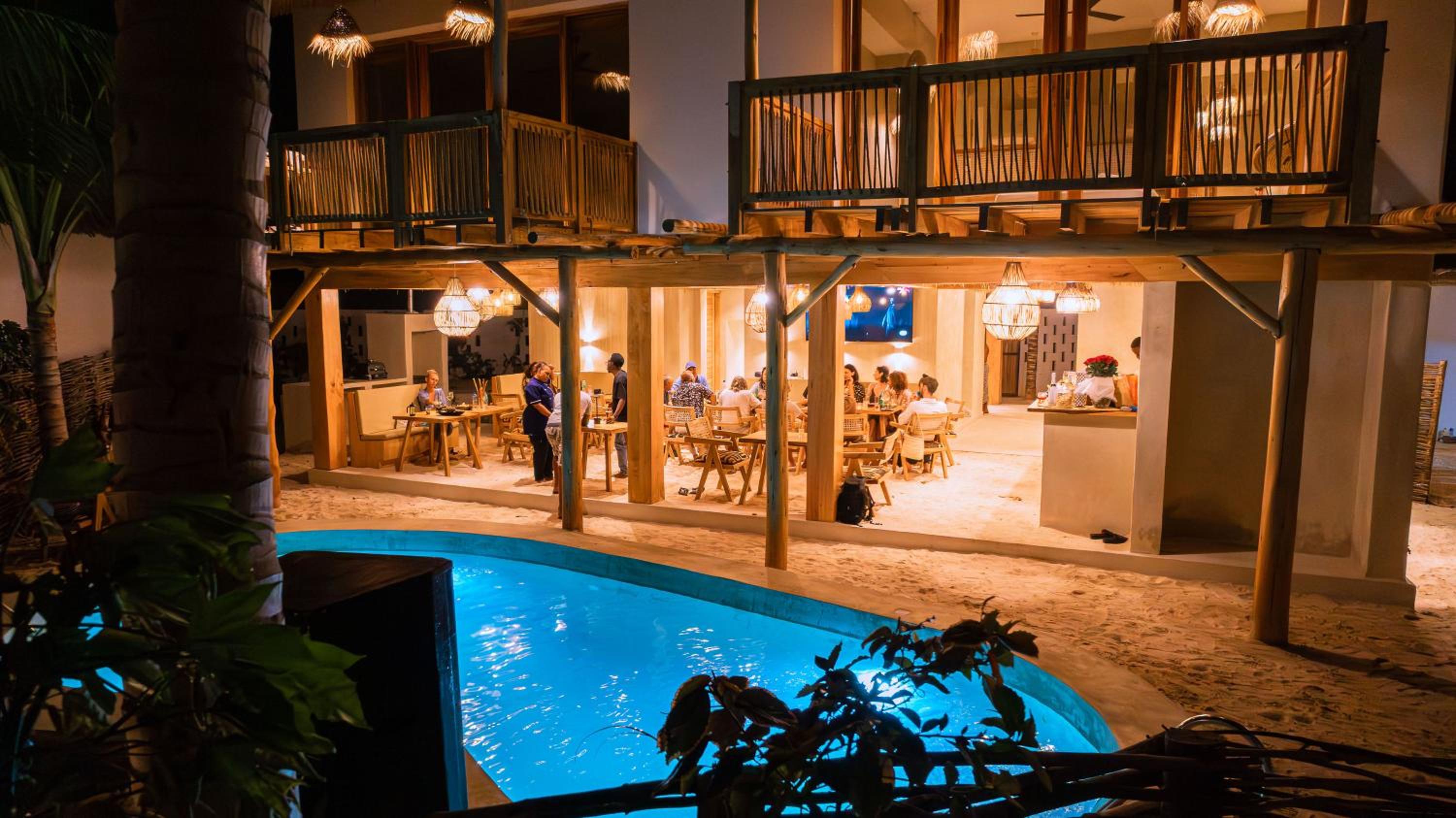 MAKU Oasis Villas and Studios