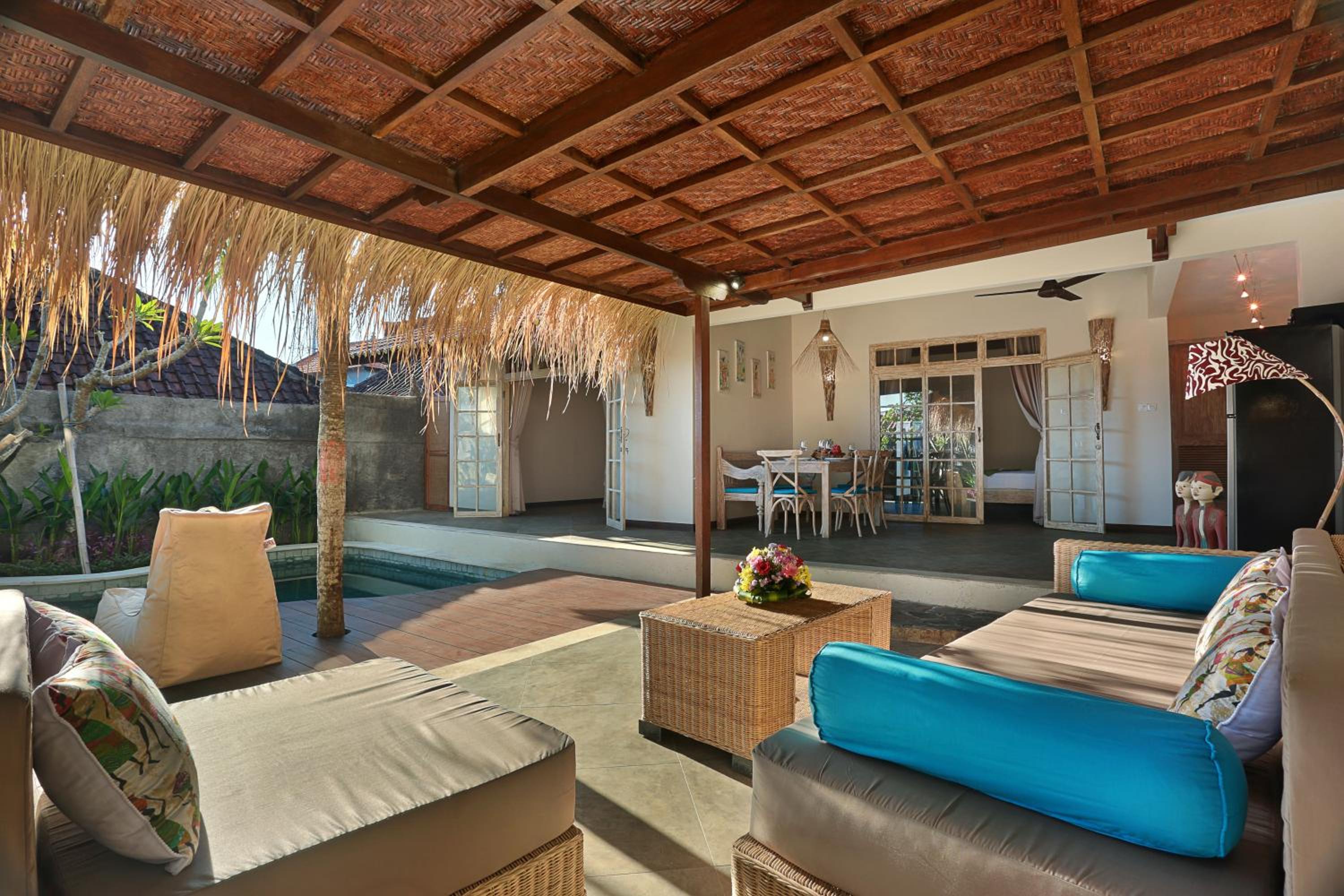 Breezy Point Villas
