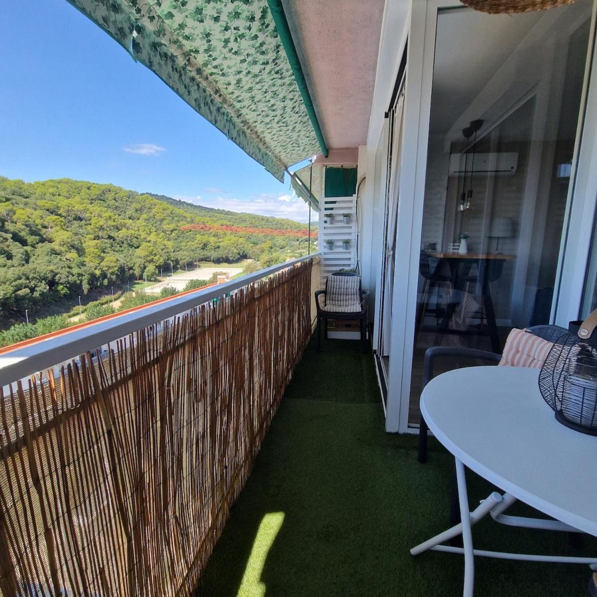 Apartamento con vistas al mar y montaña - Piscina