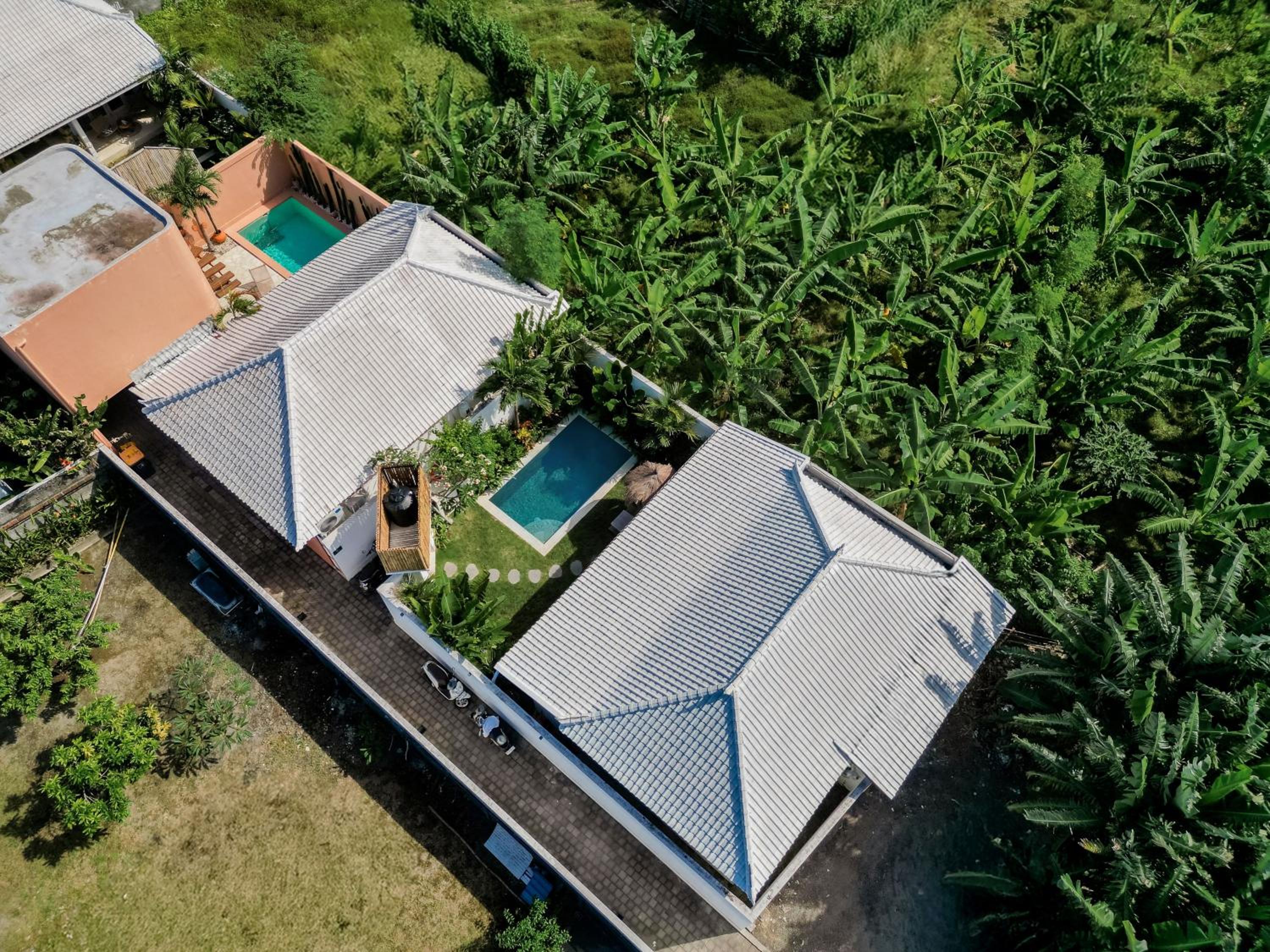Villa Kepompong Seminyak - 1BR Private Pool Villa