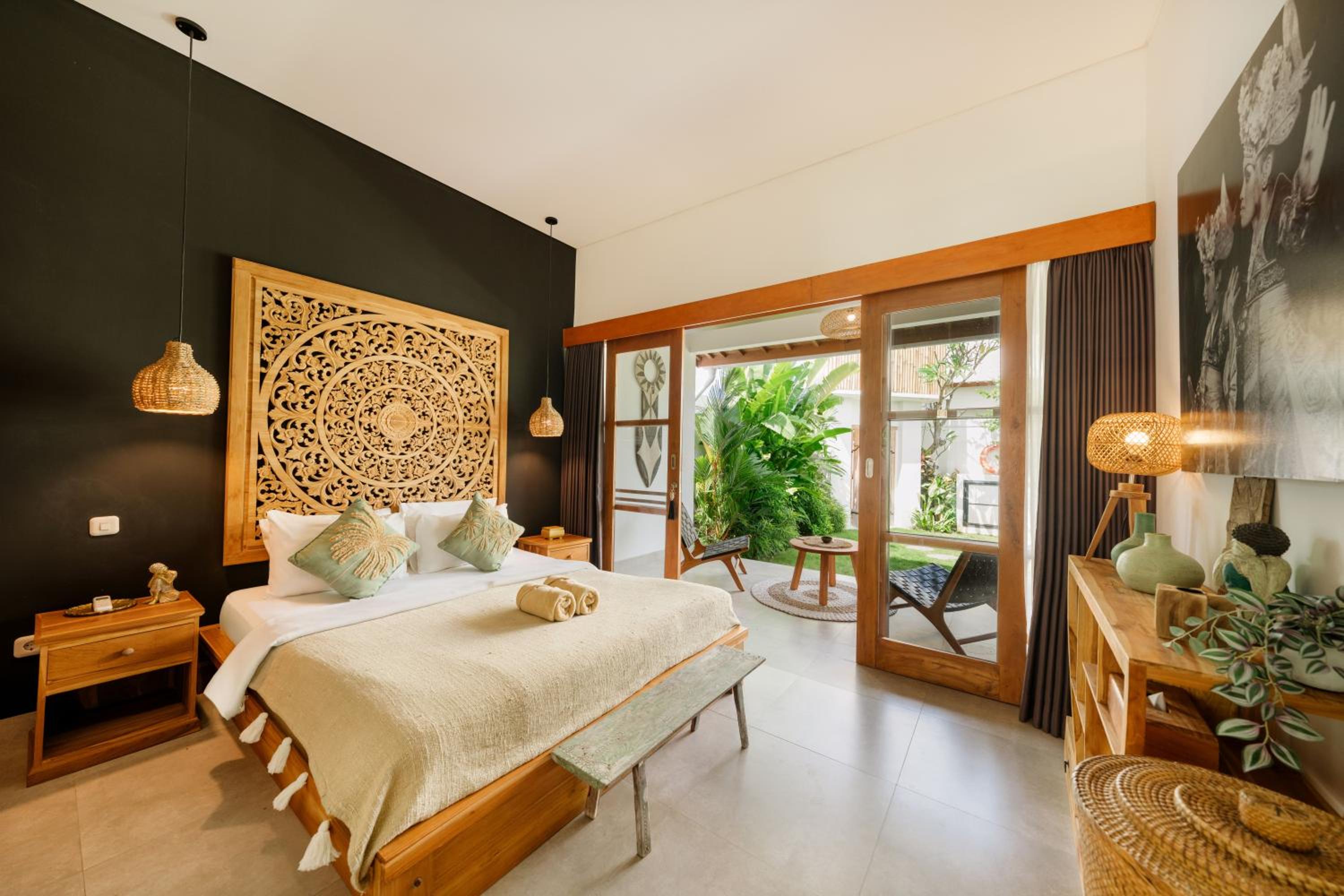 Villa Kepompong Seminyak - 1BR Private Pool Villa