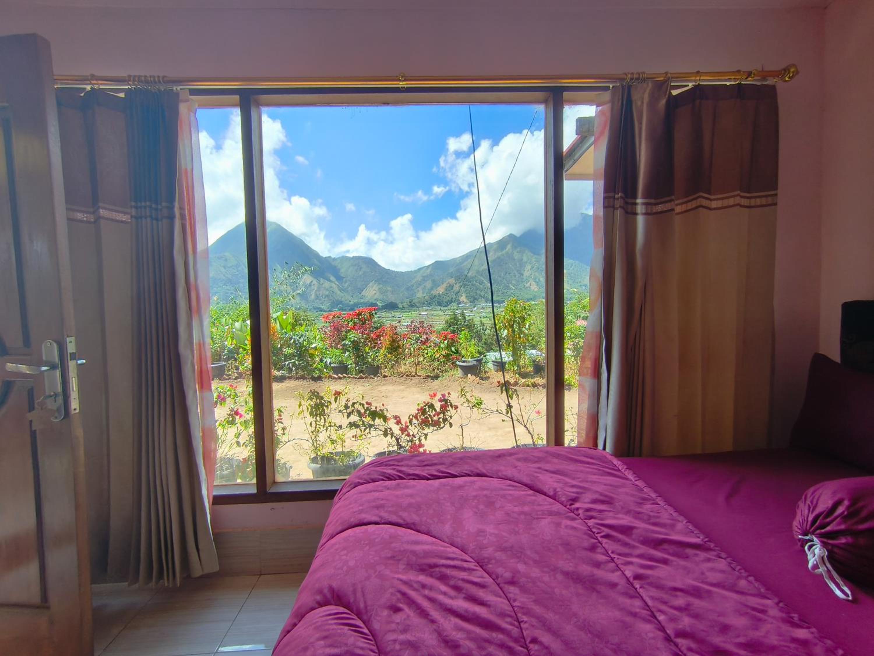 Loox Villa Strawberry Sembalun