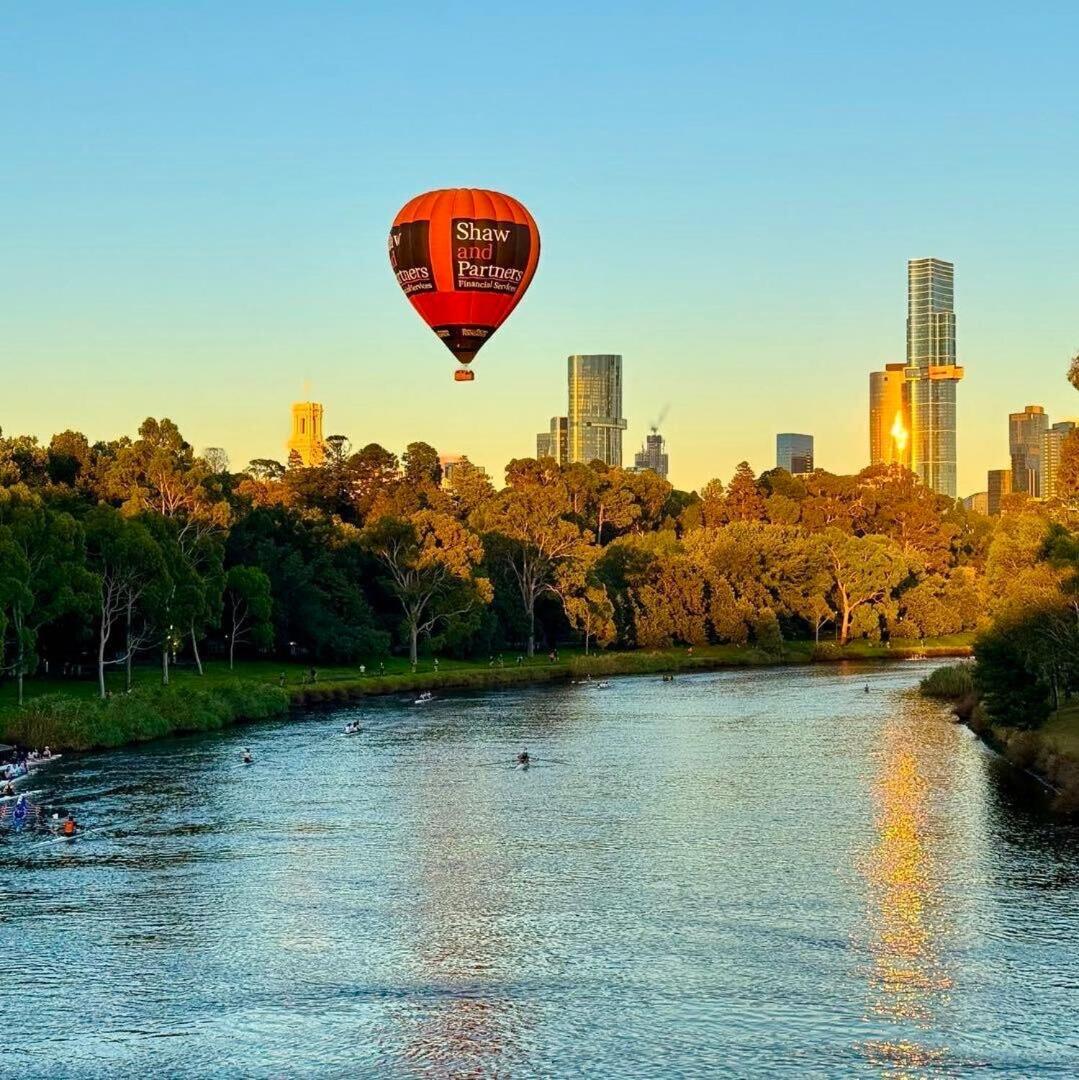 Paris in East Melbourne