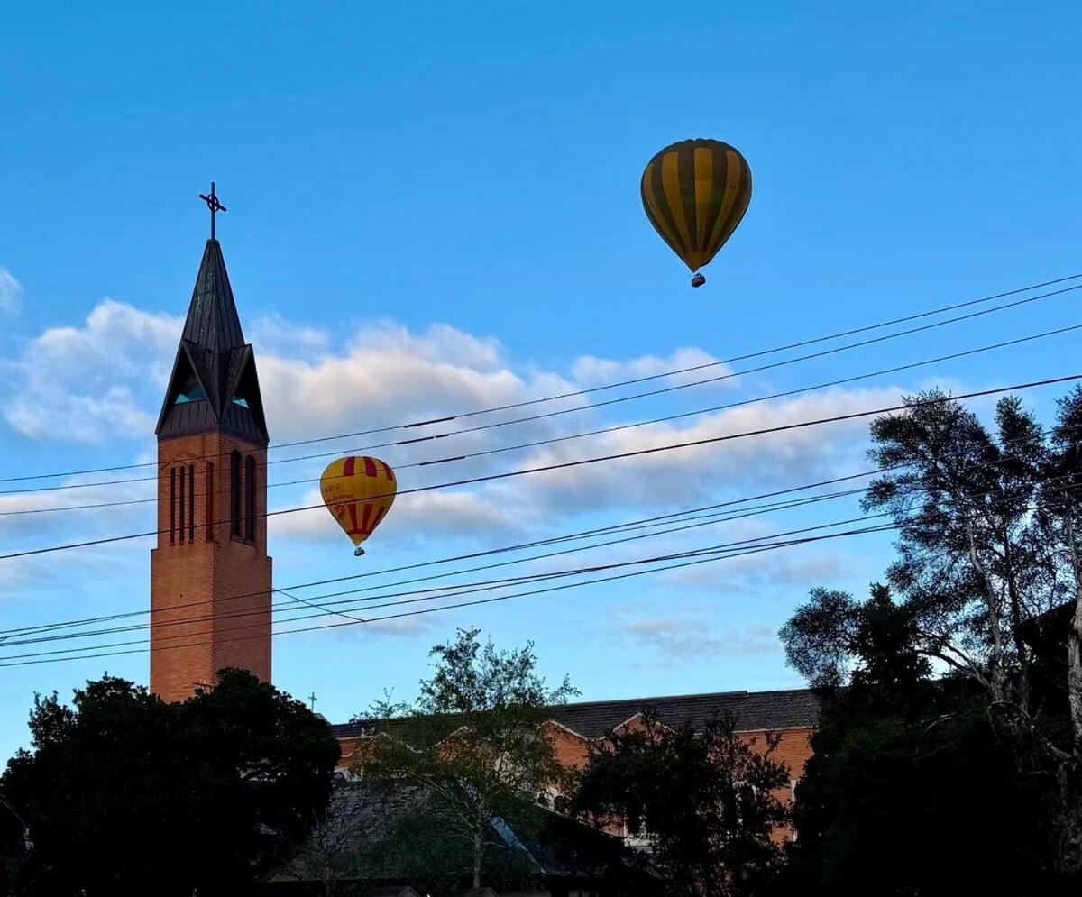 Paris in East Melbourne