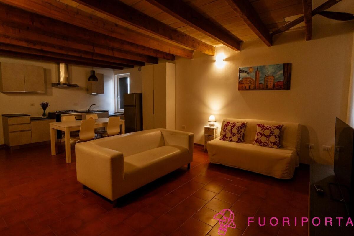 FuoriPorta Affitti Brevi - Tetti di Parma