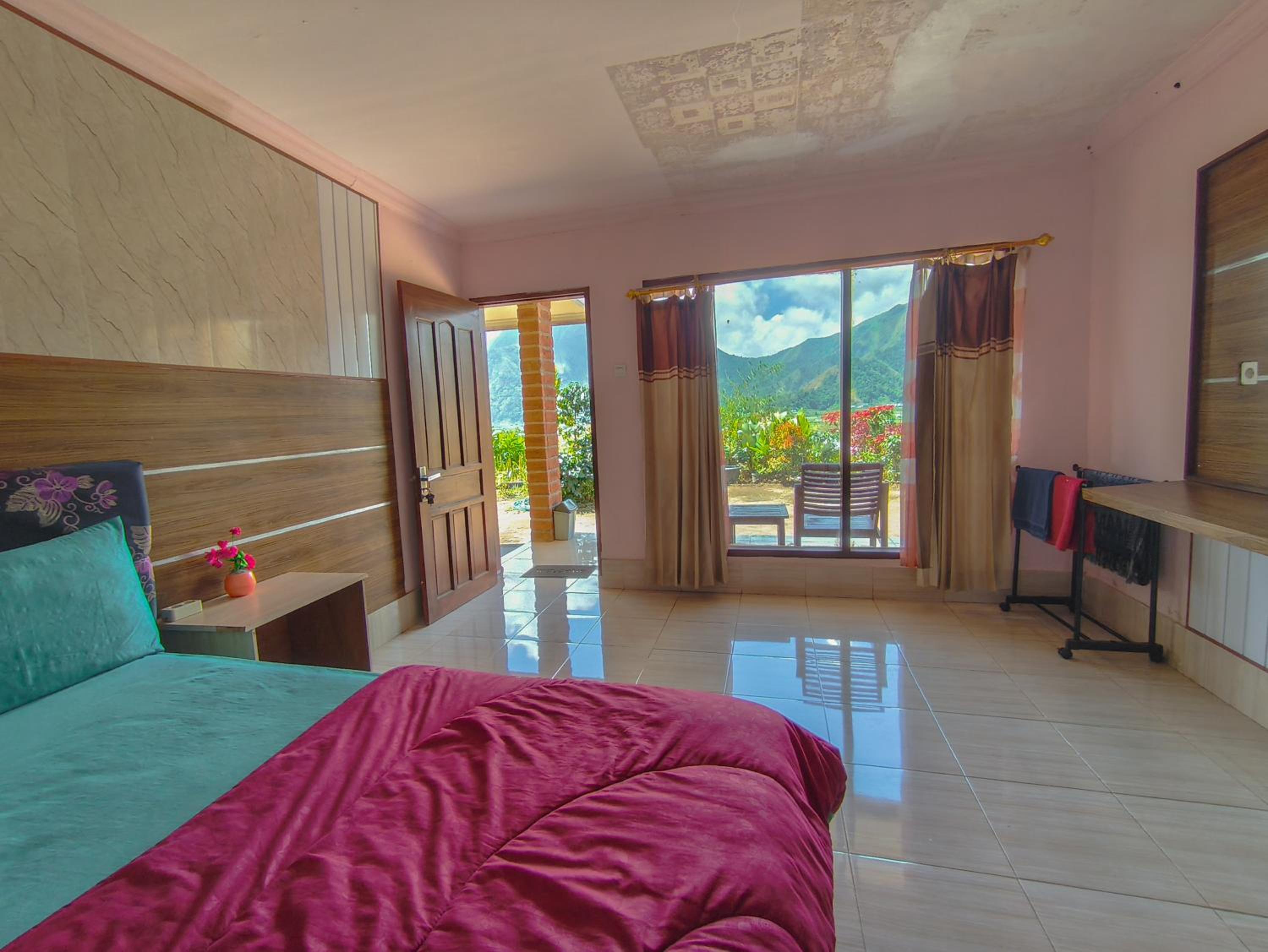 Loox Villa Strawberry Sembalun