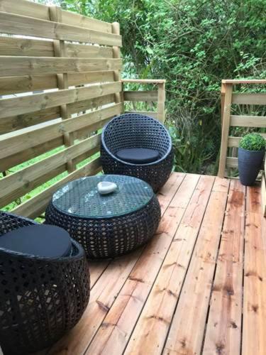 Au domaine des anges, 3 gîtes luxueux avec Jacuzzi privatif, sauna, mini-piscine, piscine extérieure chauffée en saison, photo 2