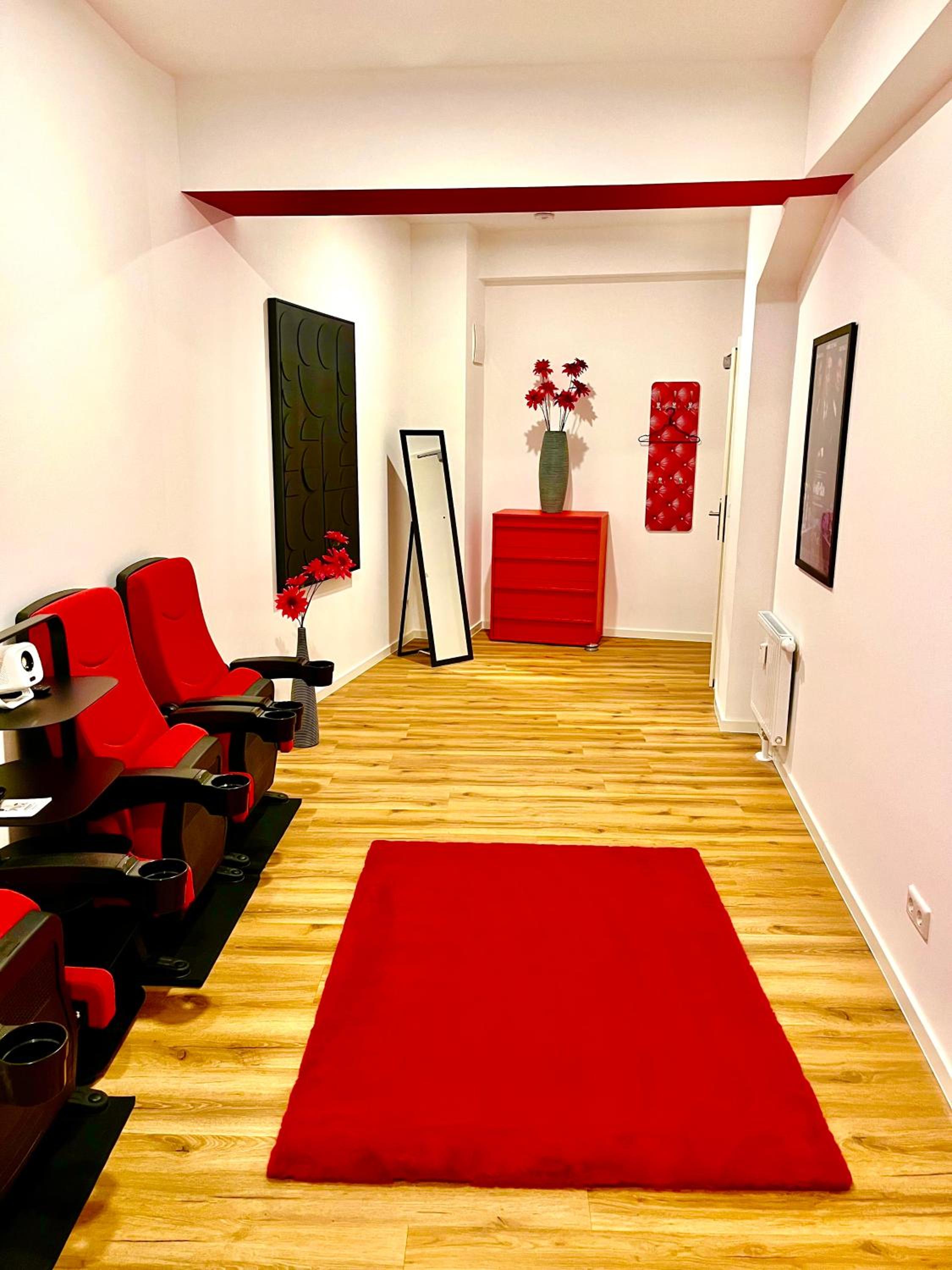 ANER 7 luxuriöses Familienapartment für bis zu 6 Personen mit kleinem Heimkino