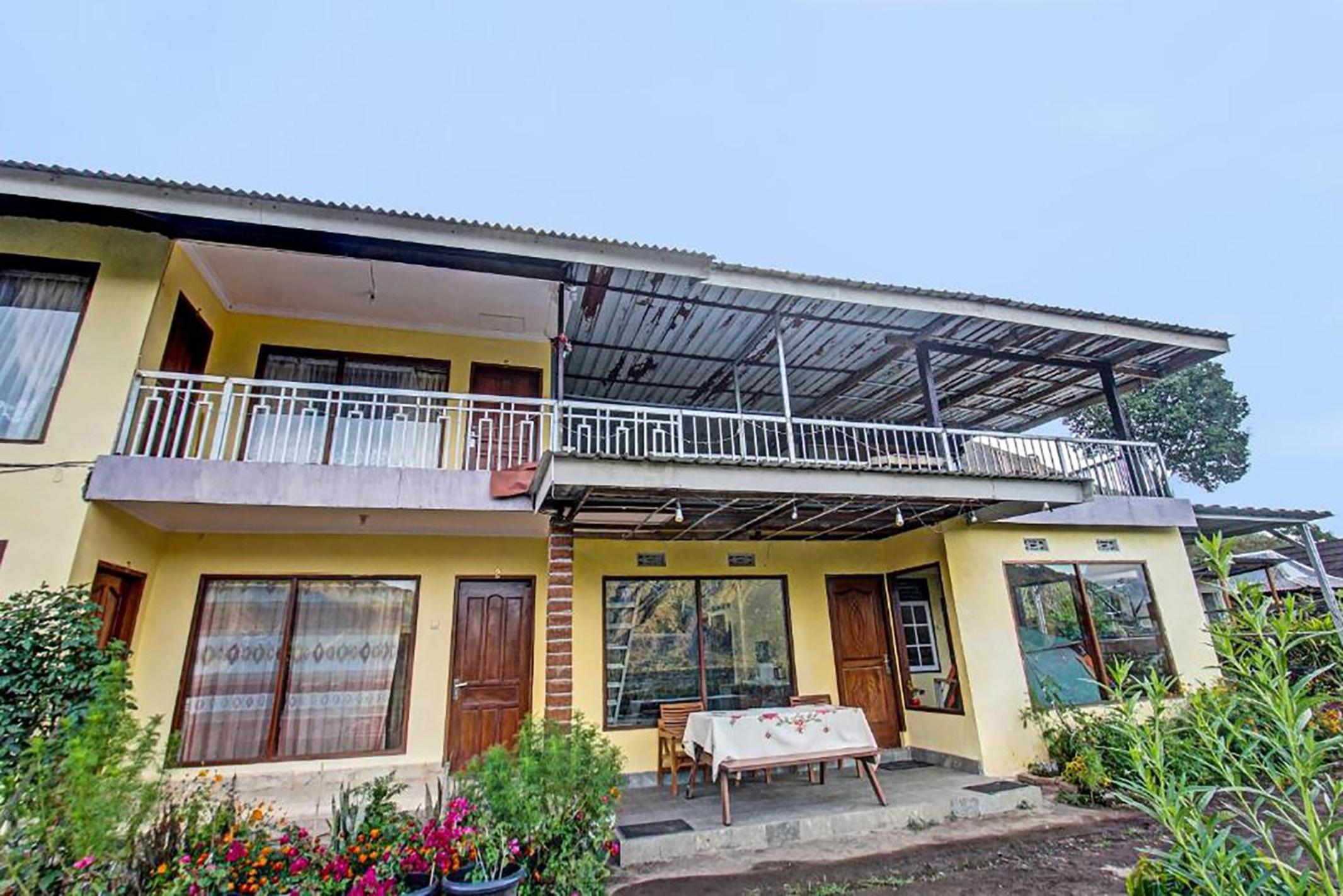 Loox Villa Strawberry Sembalun