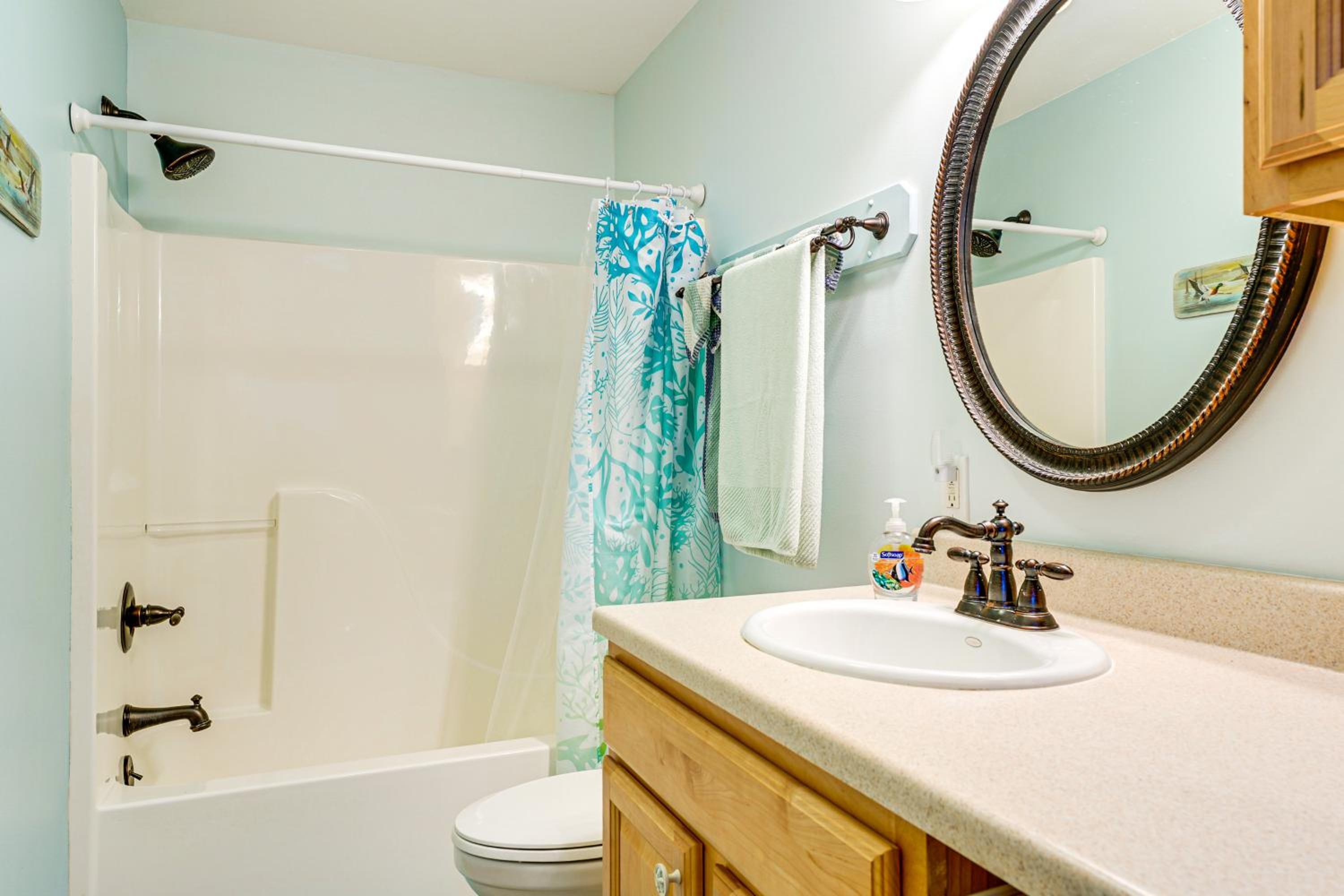 13 Mi to South Haven Lakefront Retreat with Dock!