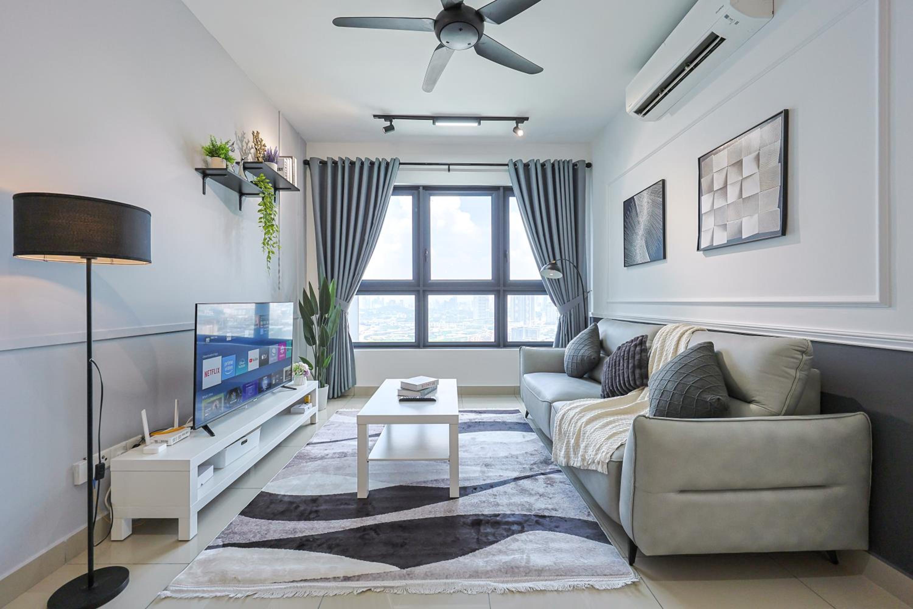 M Vertica KL City Residences by Vivid Stay