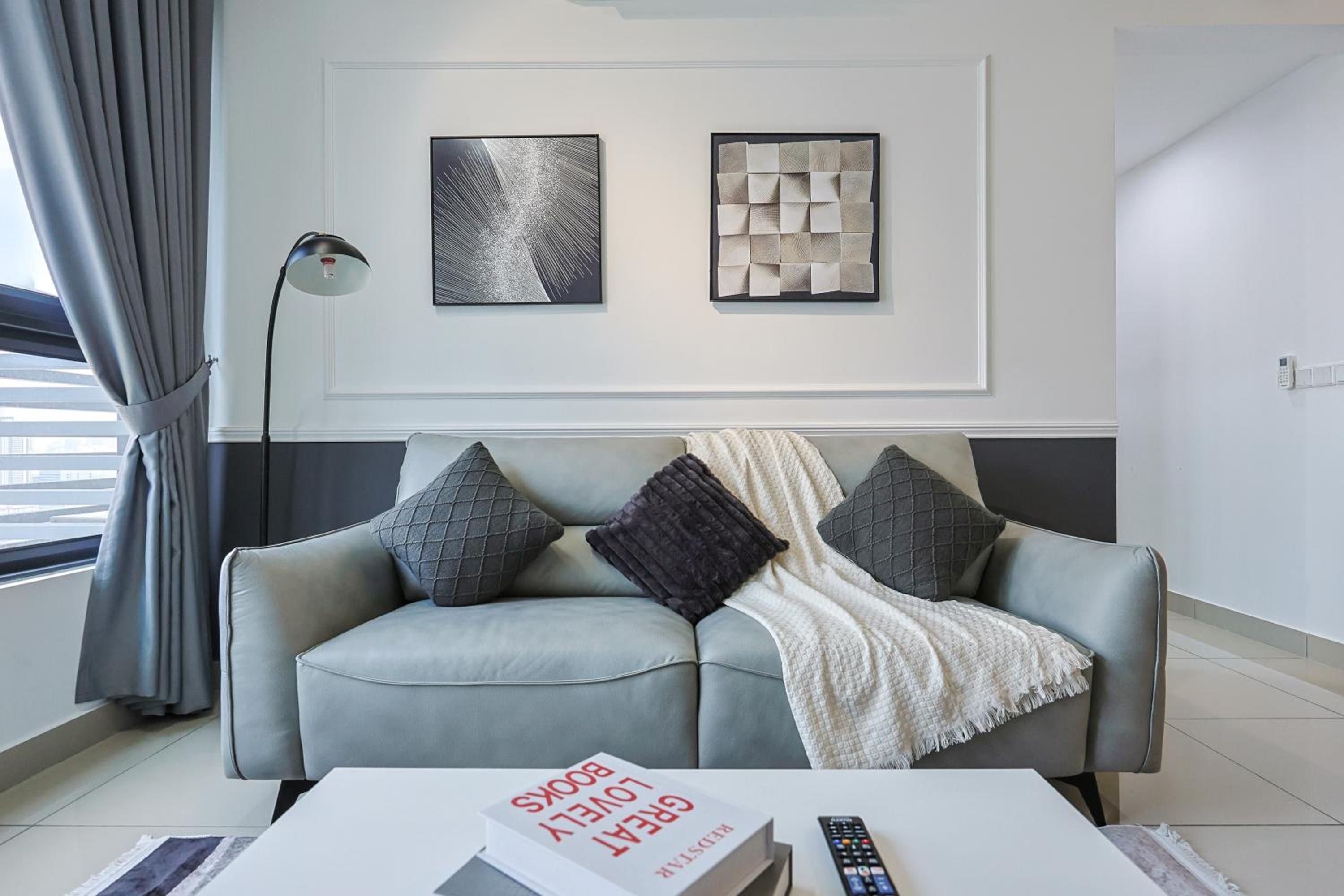M Vertica KL City Residences by Vivid Stay