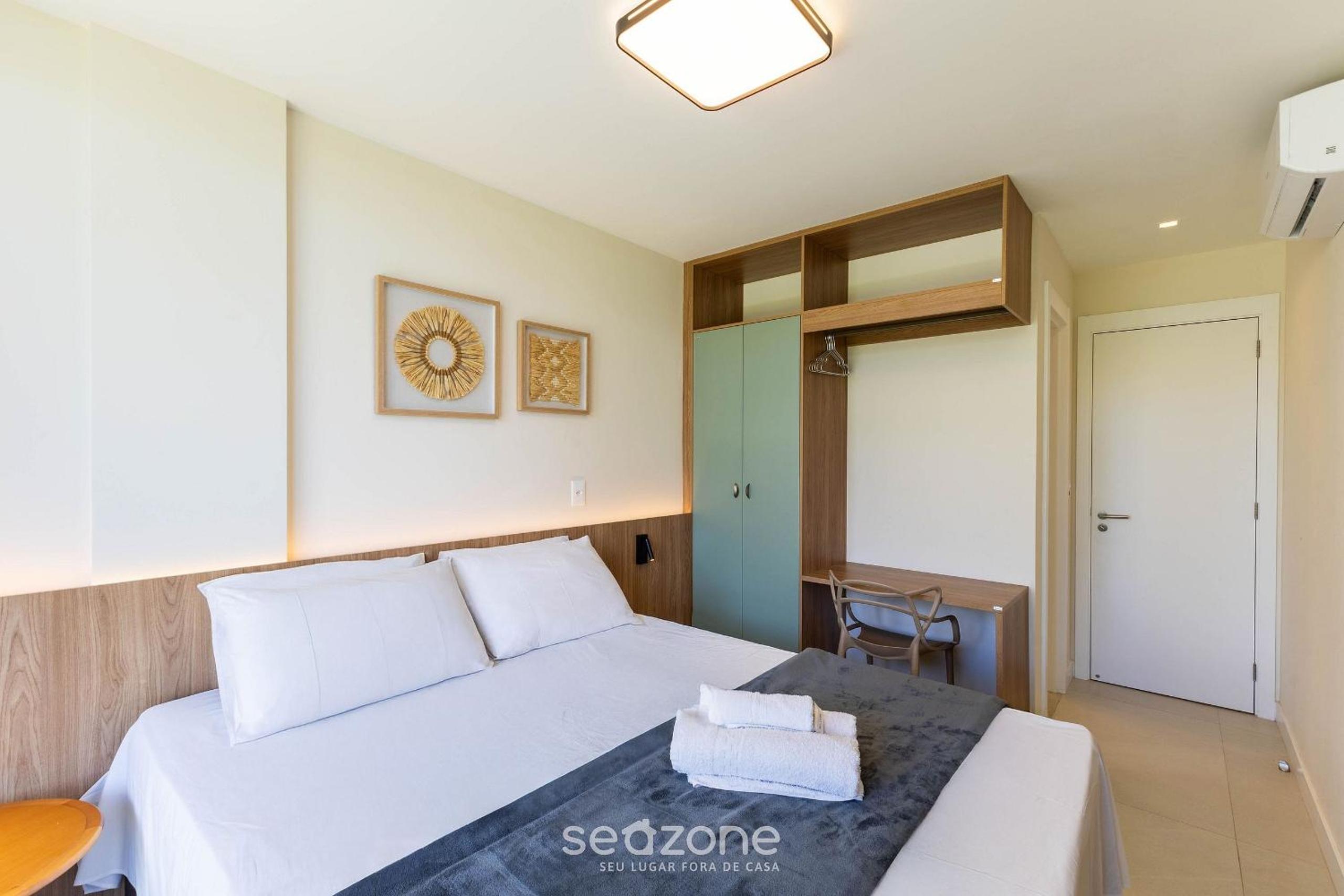 Apartments in a condo with pool on the beachfront in Ilhéus – PET